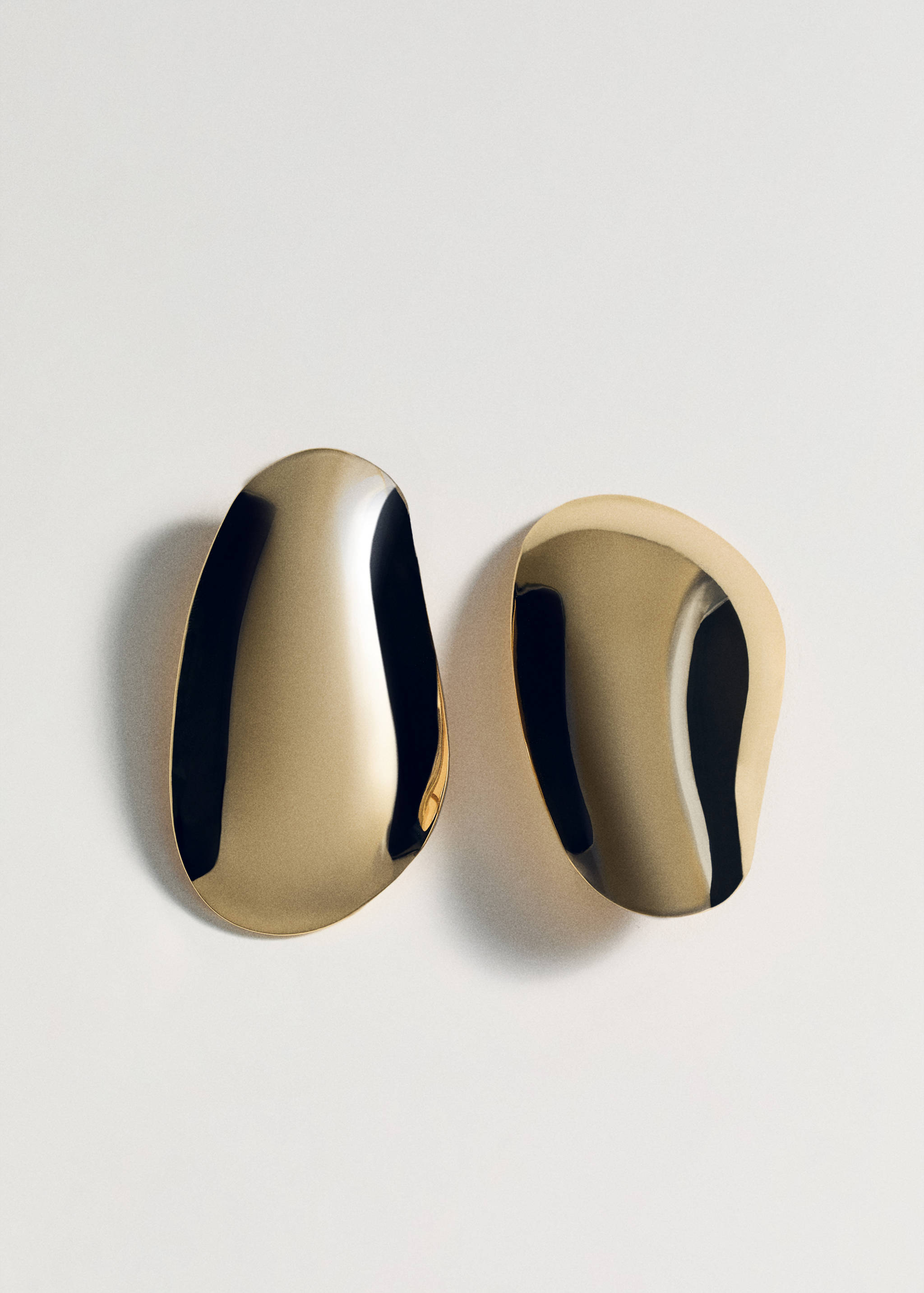 Maxi asymmetrical earrings - Details of the article 5