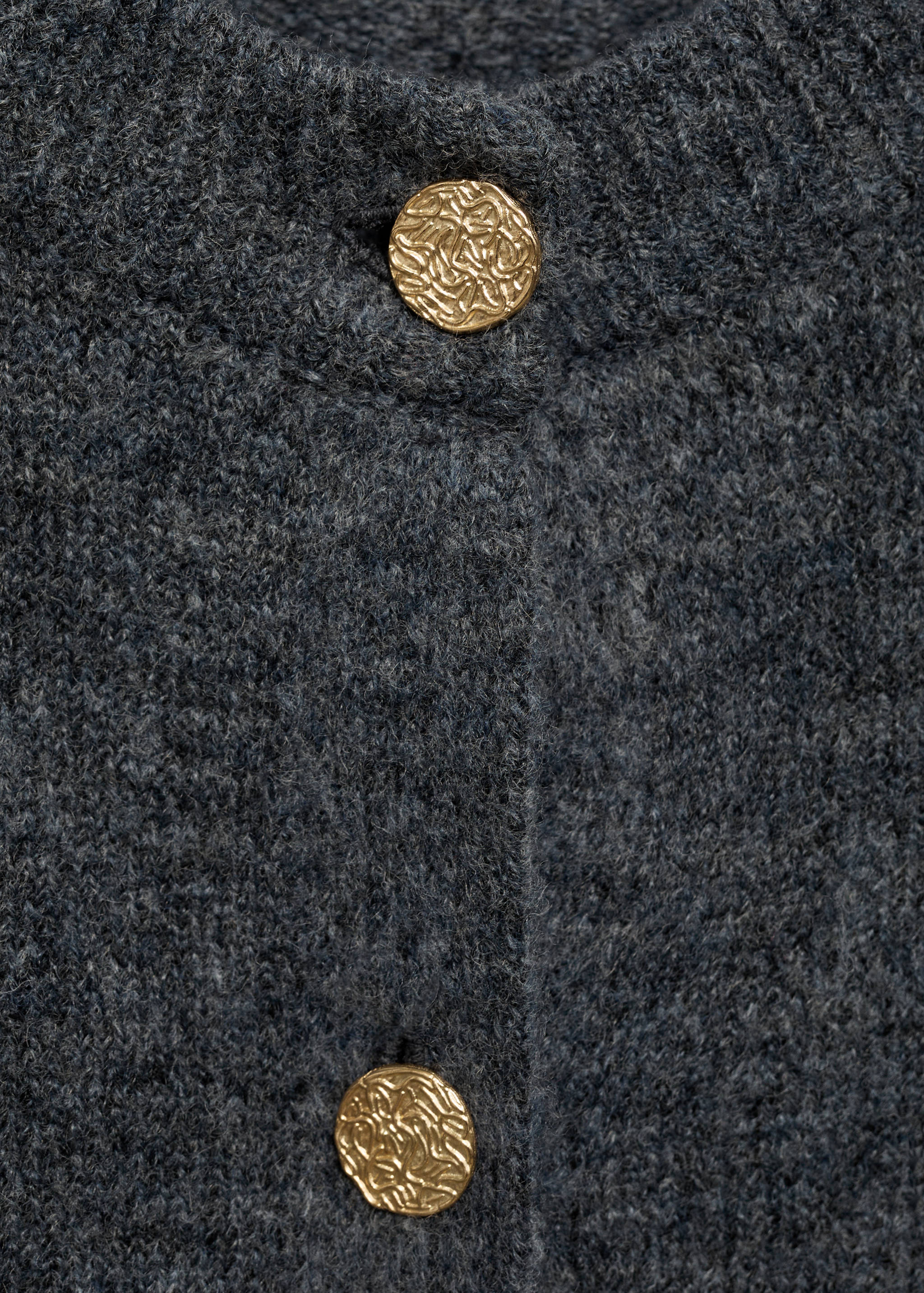 Knitted cardigan with jewel button - Details of the article 8