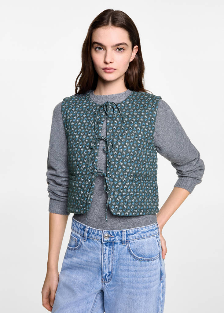 Printed quilted gilet — Charcoal