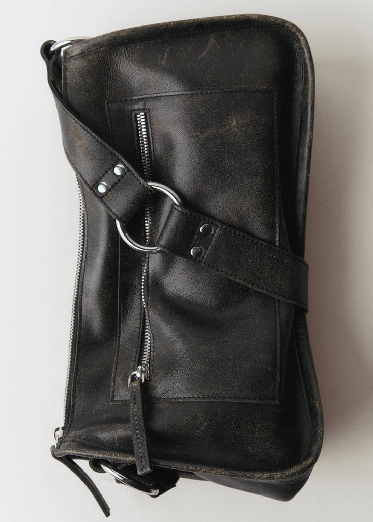 Leather bag with metallic details — Brown