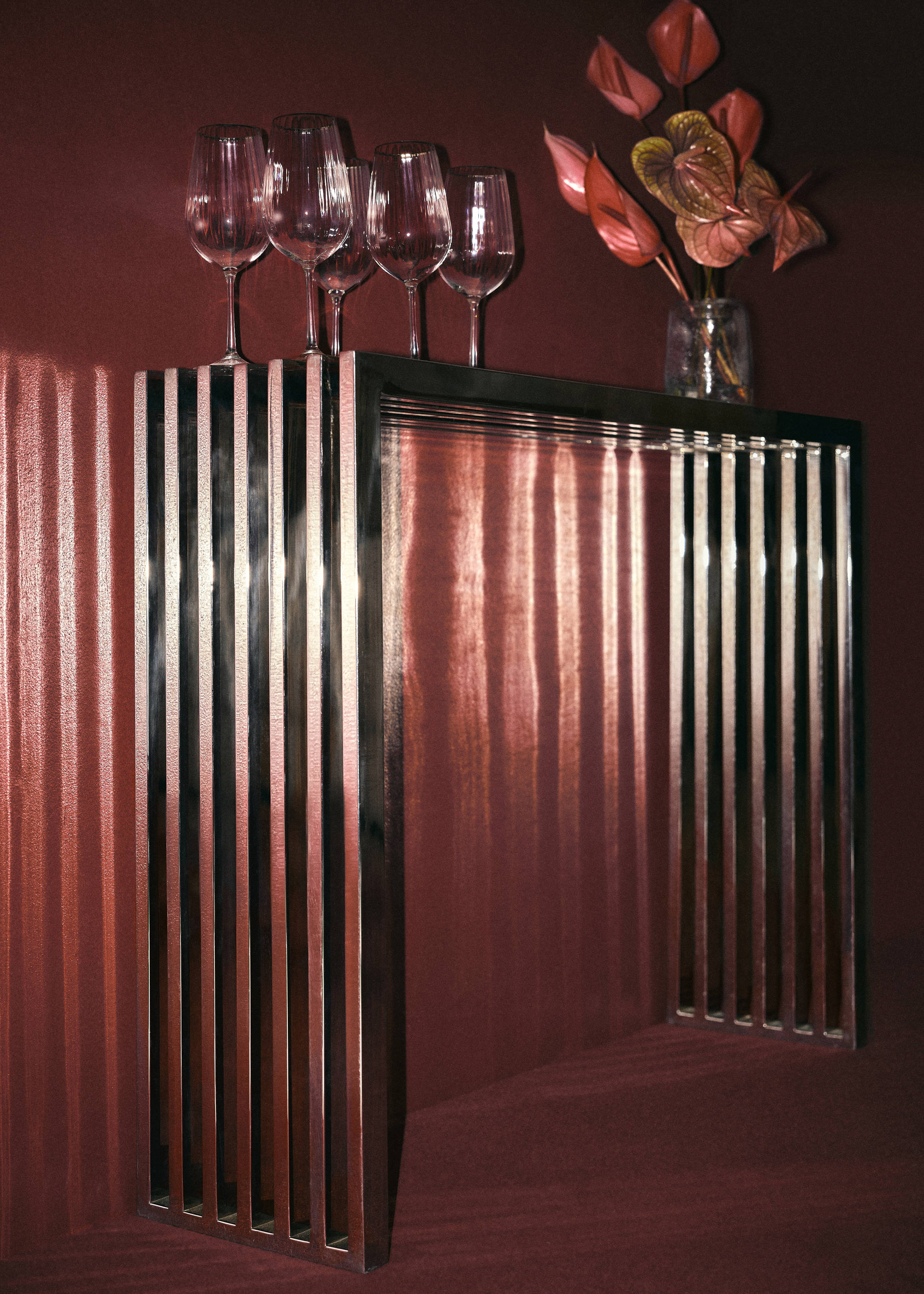 Glass cup with embossed stripes - Details of the article 7