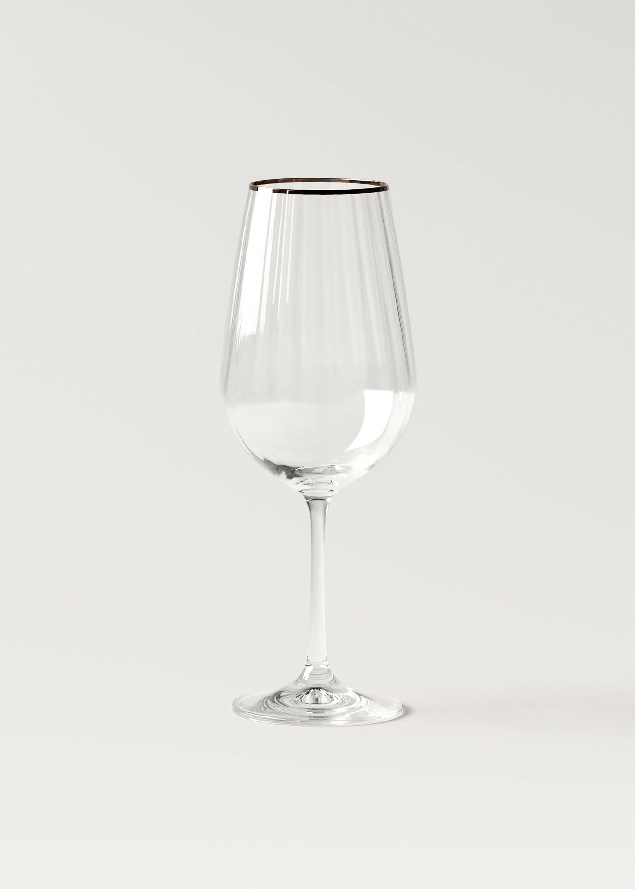 Glass cup with embossed stripes - Article without model