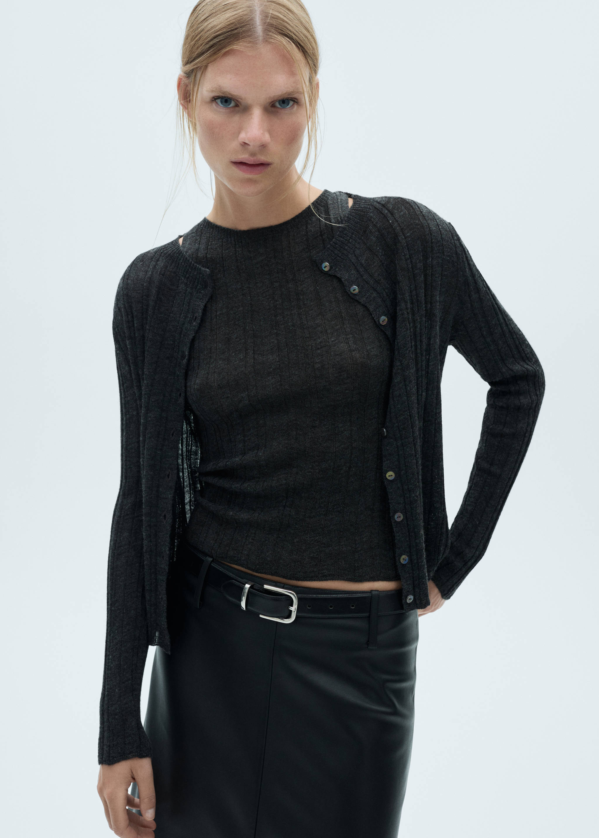 Knit halter top - Details of the article 2