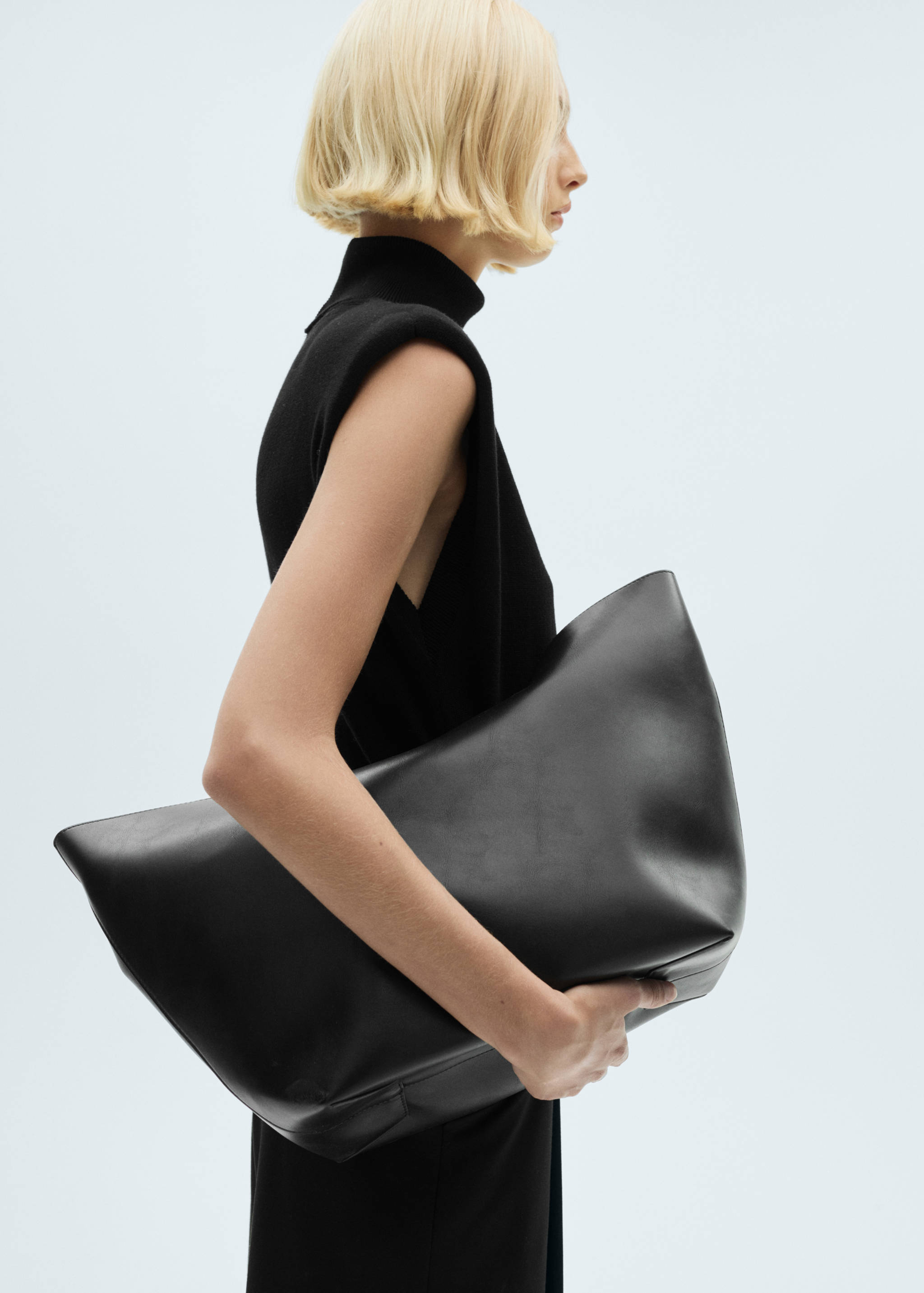 Shoulder padded jumpsuit with belt - Medium plane