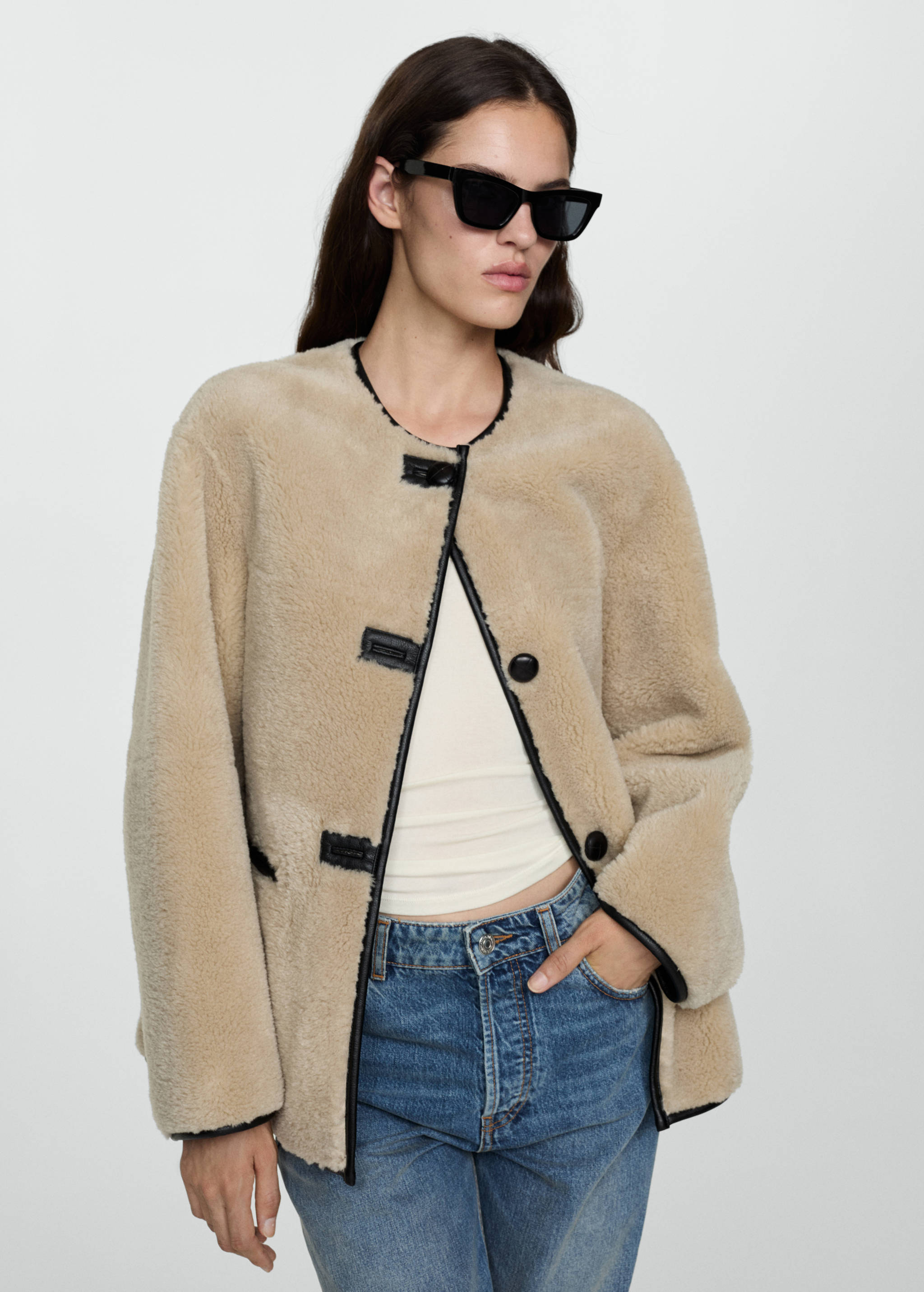 Faux-fur coat with appliqués - Medium plane