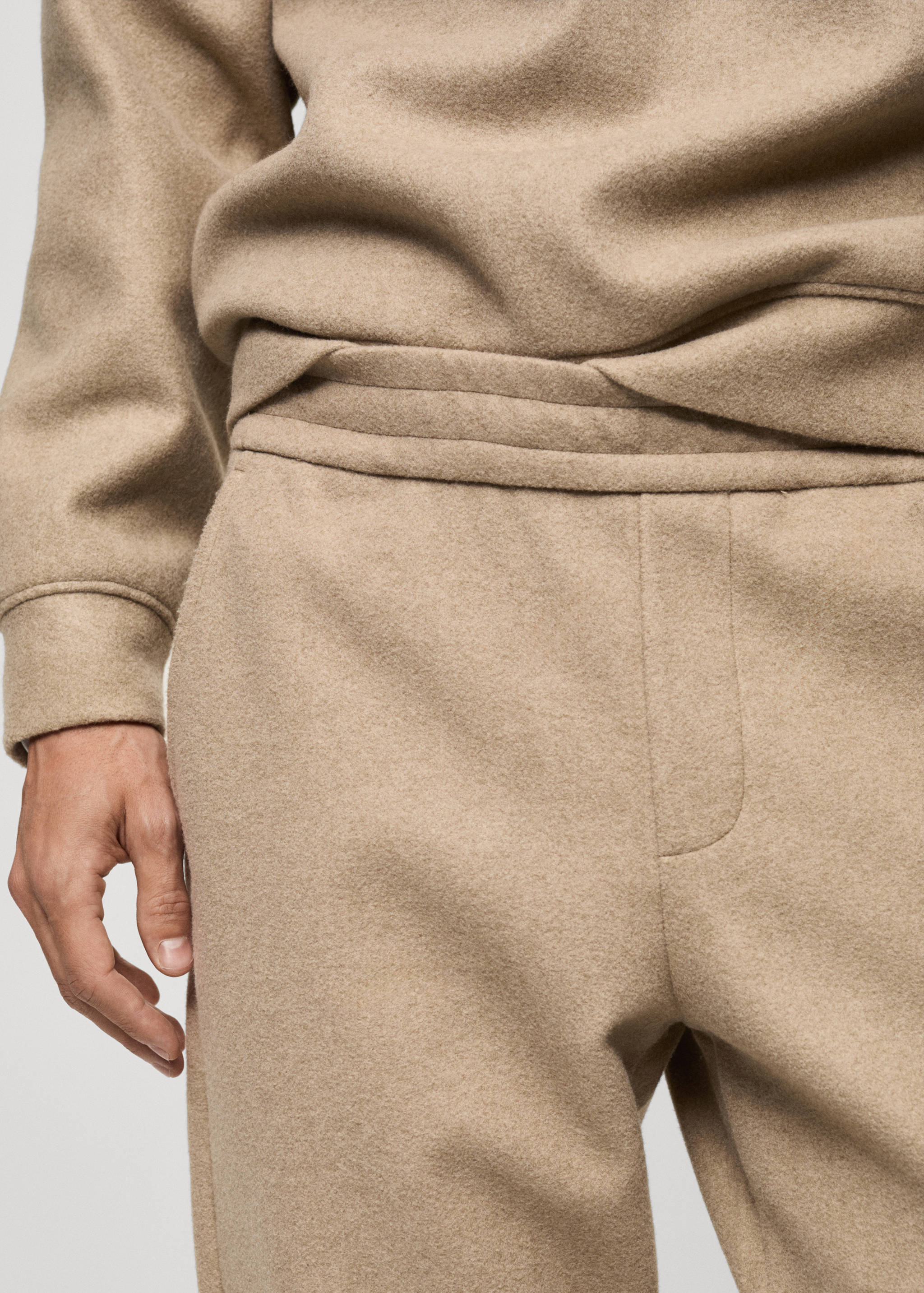 Flannel joggers with drawstring - Details of the article 1