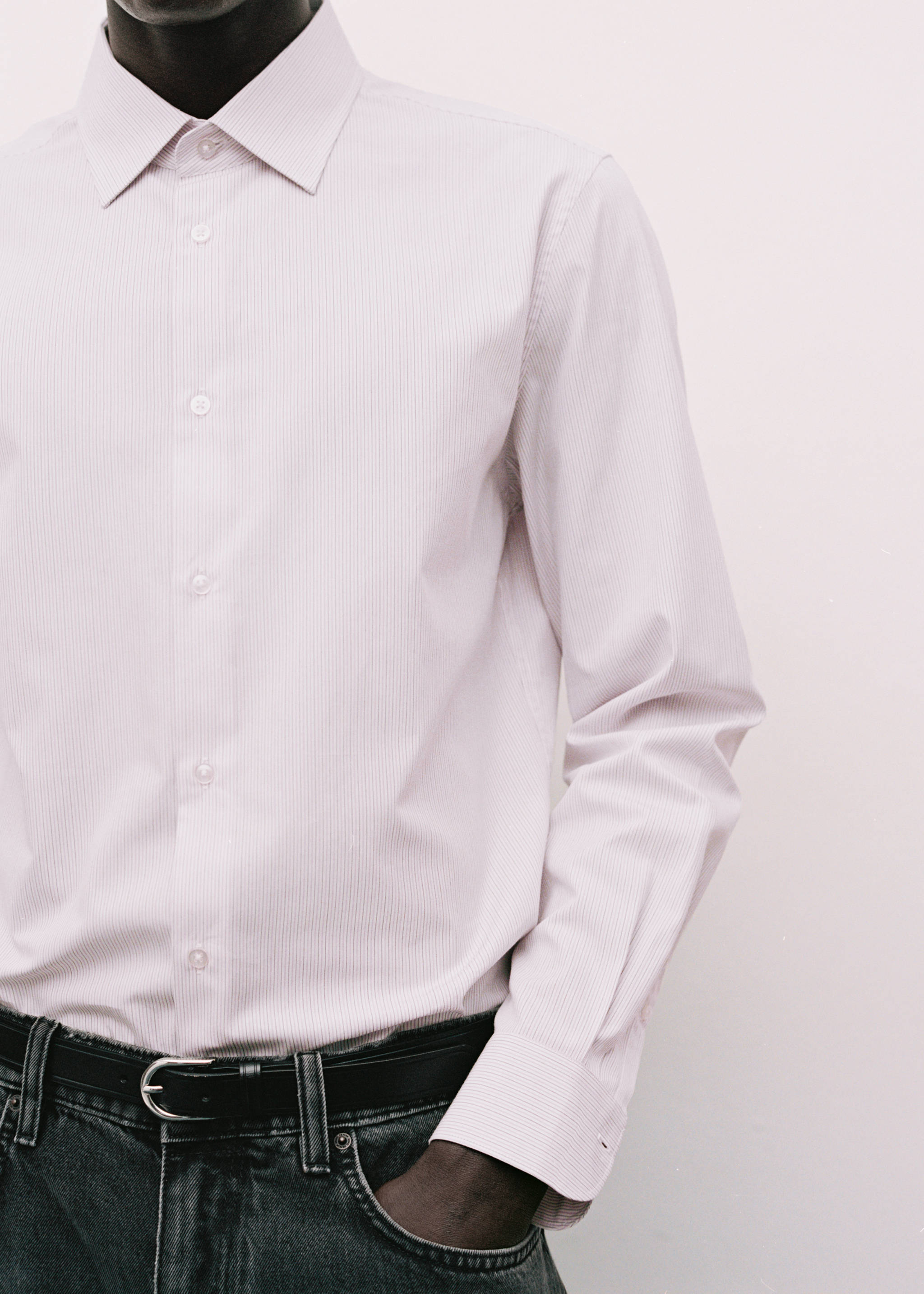 100% cotton shirt with striped print - Details of the article 3