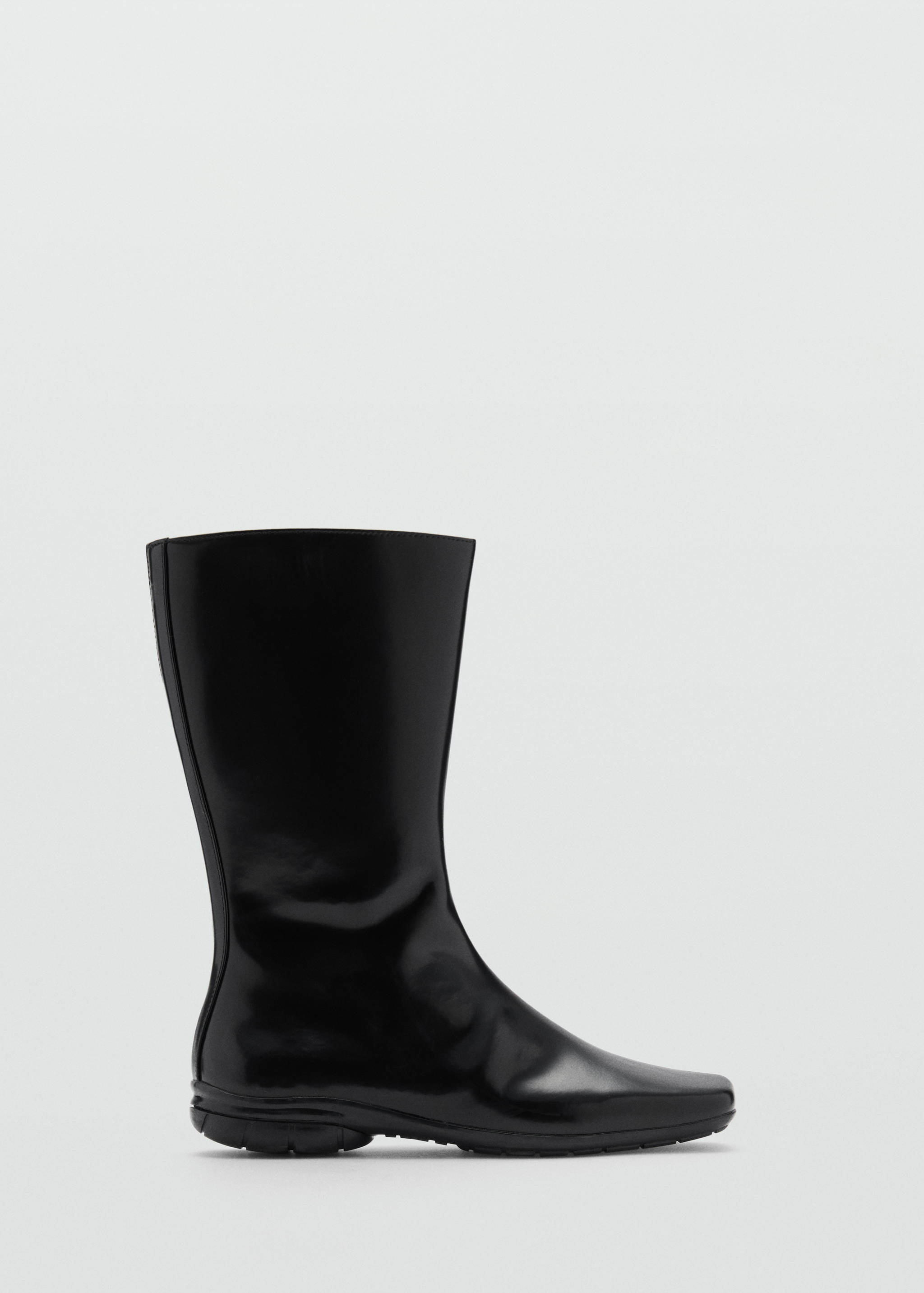 Squared toe leather ankle boots - Article without model
