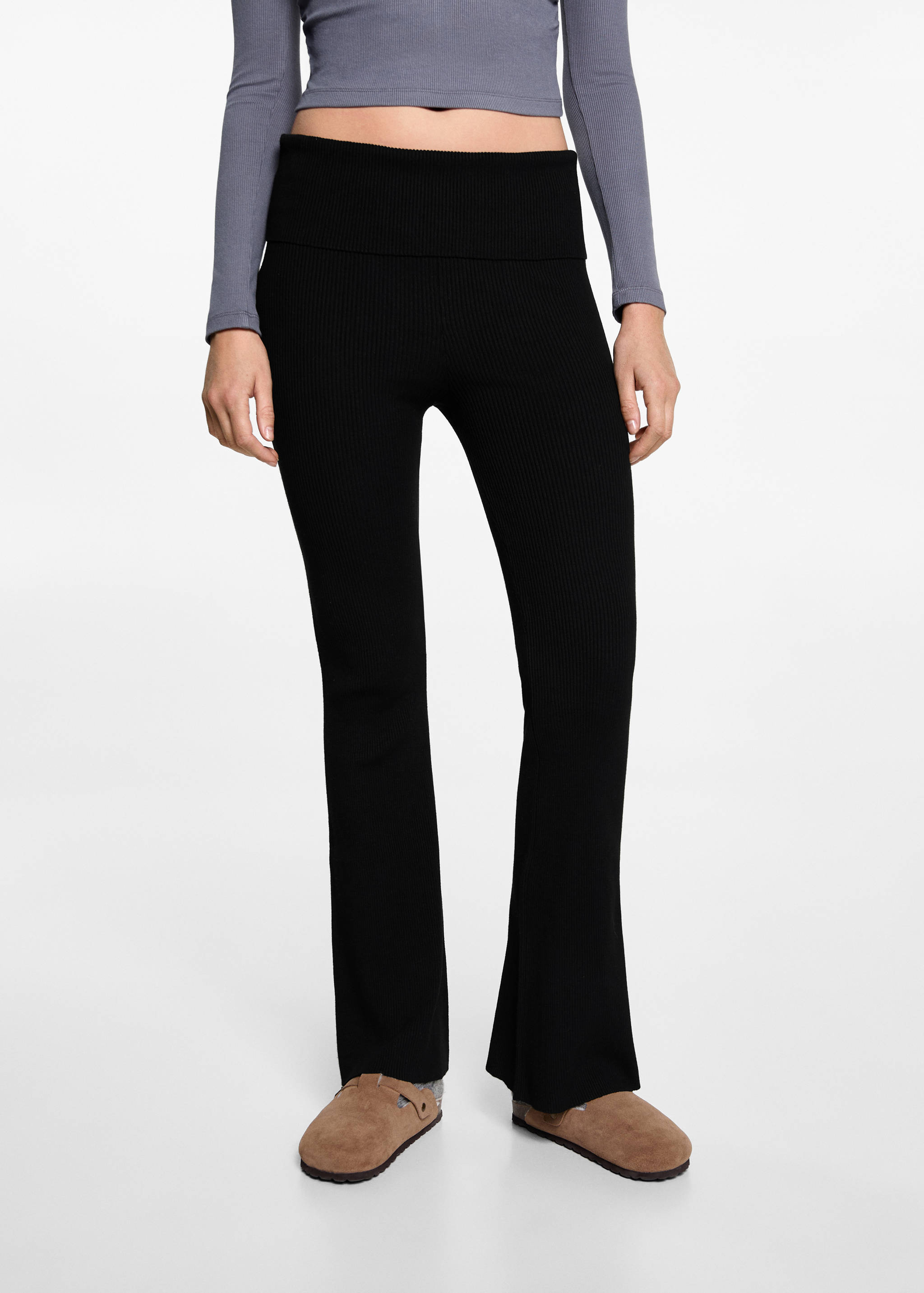 Ribbed flared leggings - Medium plane