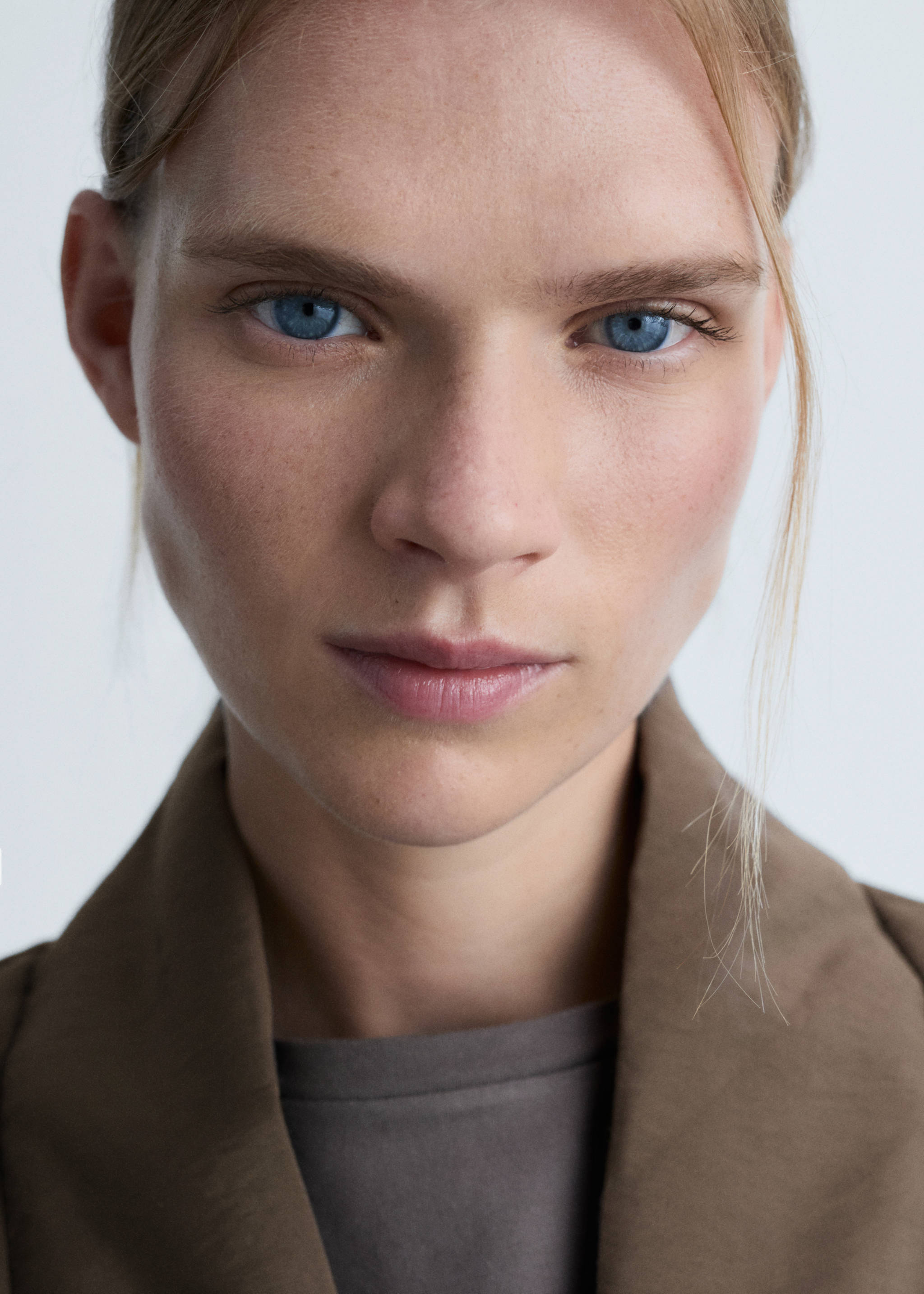 Padded robe with pockets - Details of the article 1