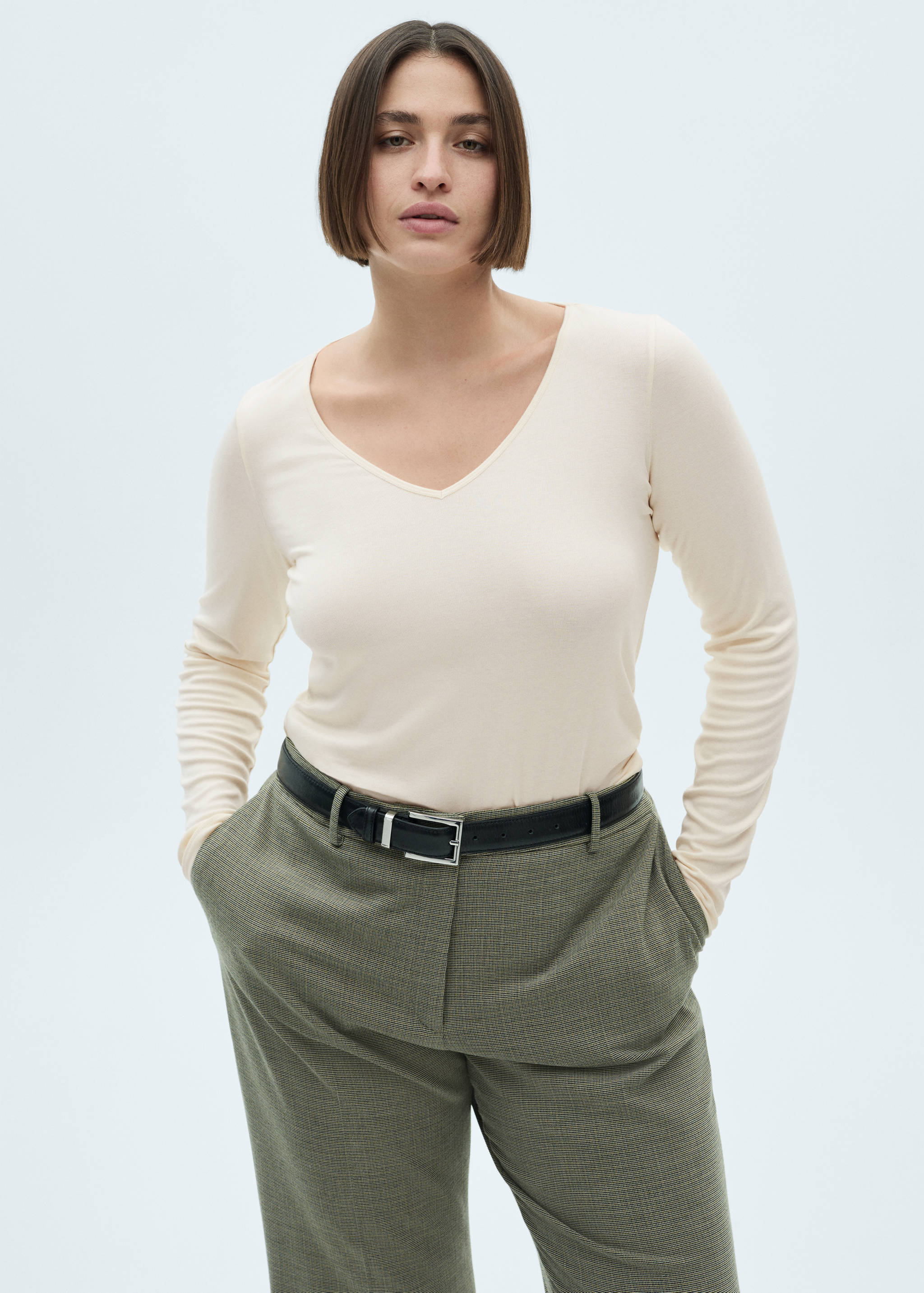 T-shirt manches longues col V - Détail de l'article 5