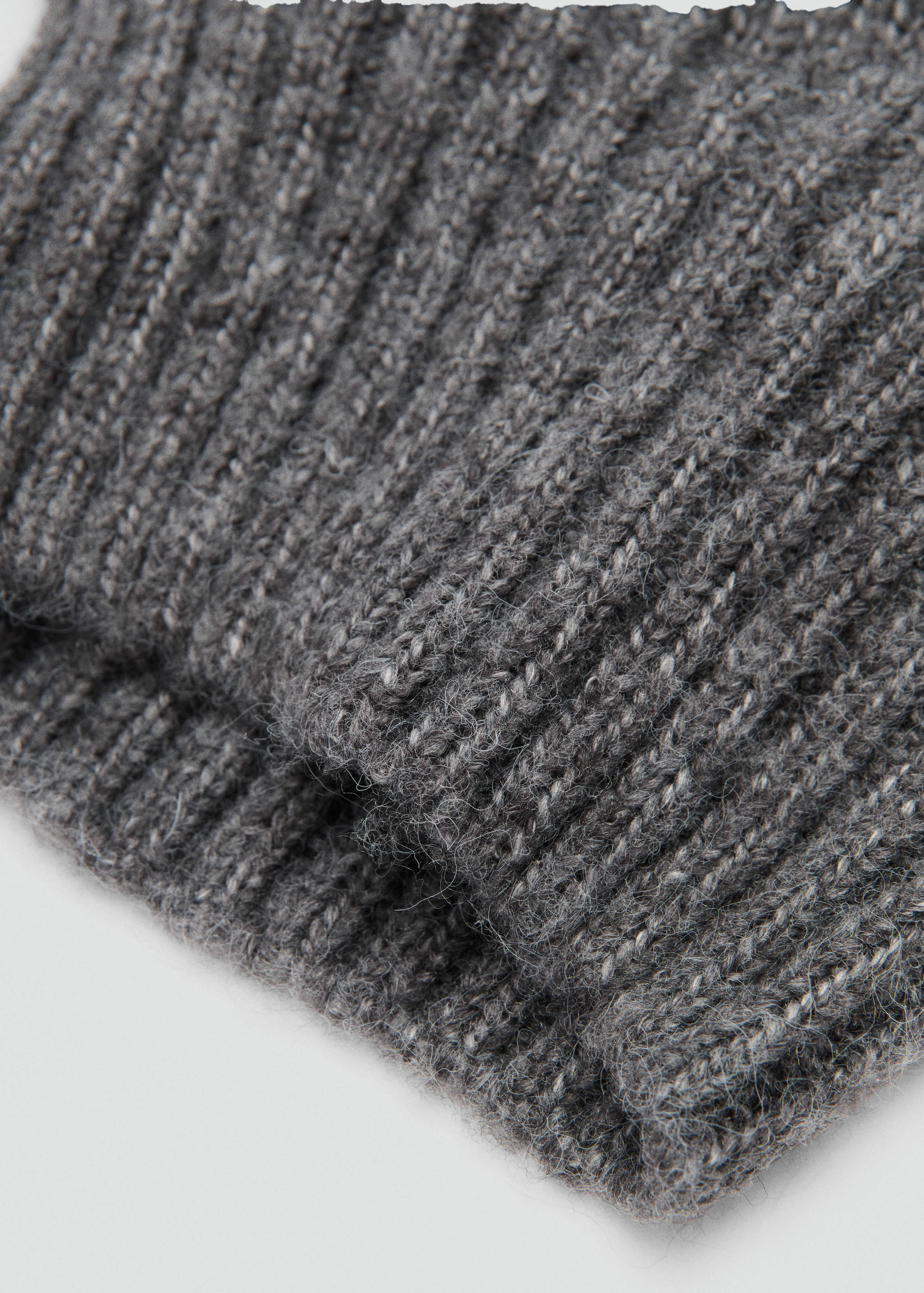 Balaclava knitted laces - Details of the article 1