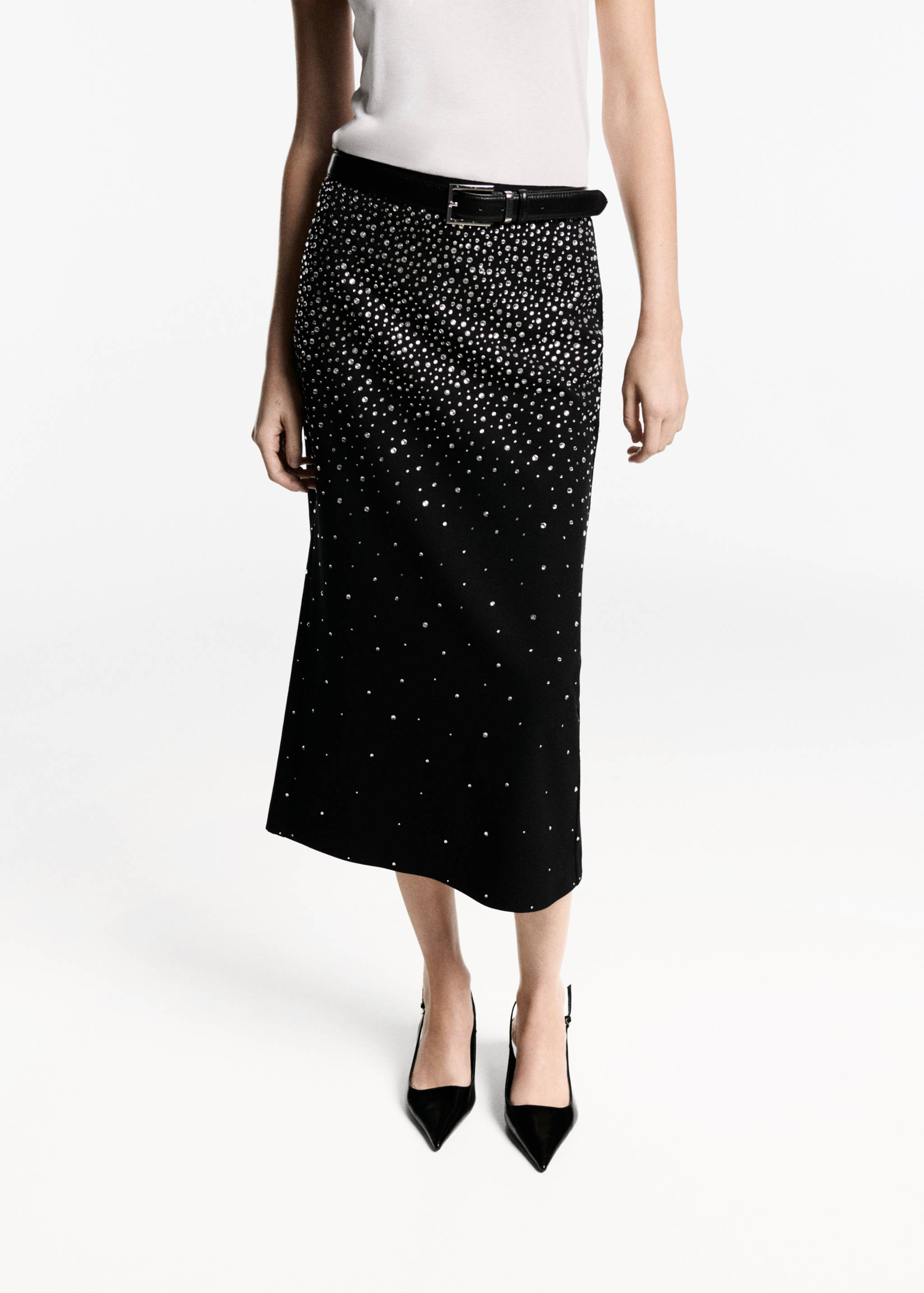 Falda midi strass - Plano medio