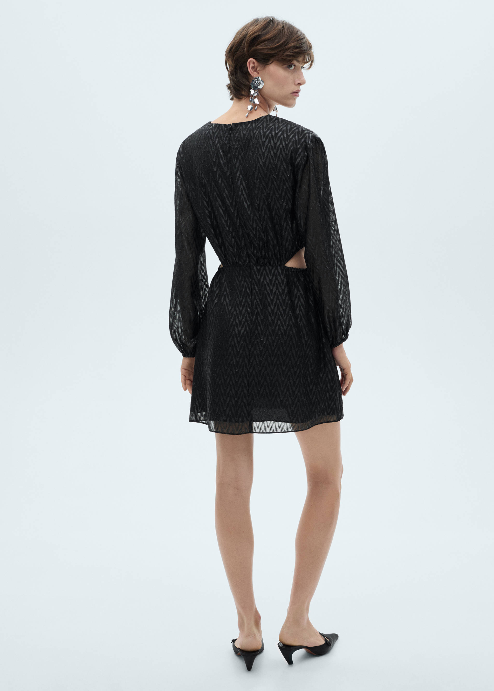 Wrap dress with side slits - Reverse of the article