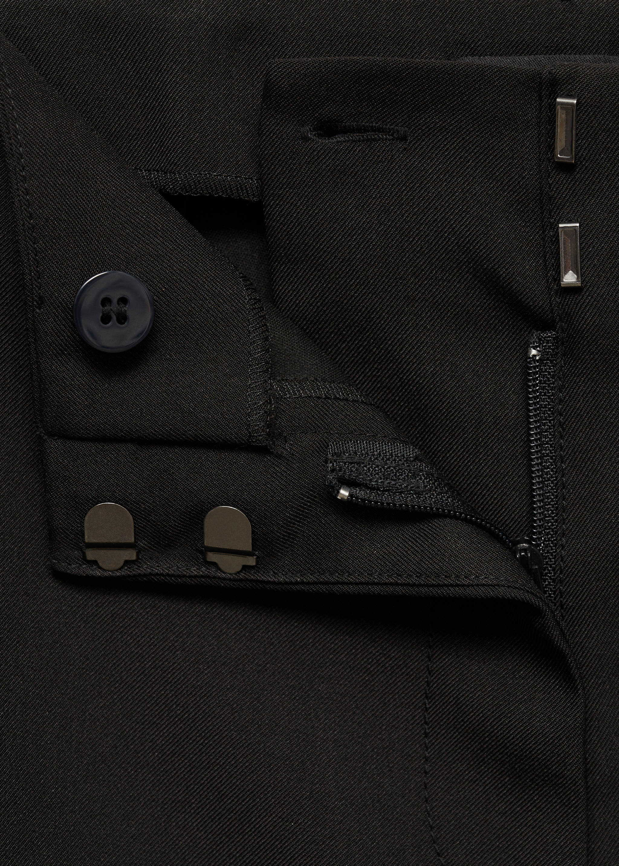 High-waist straight shorts - Details of the article 8