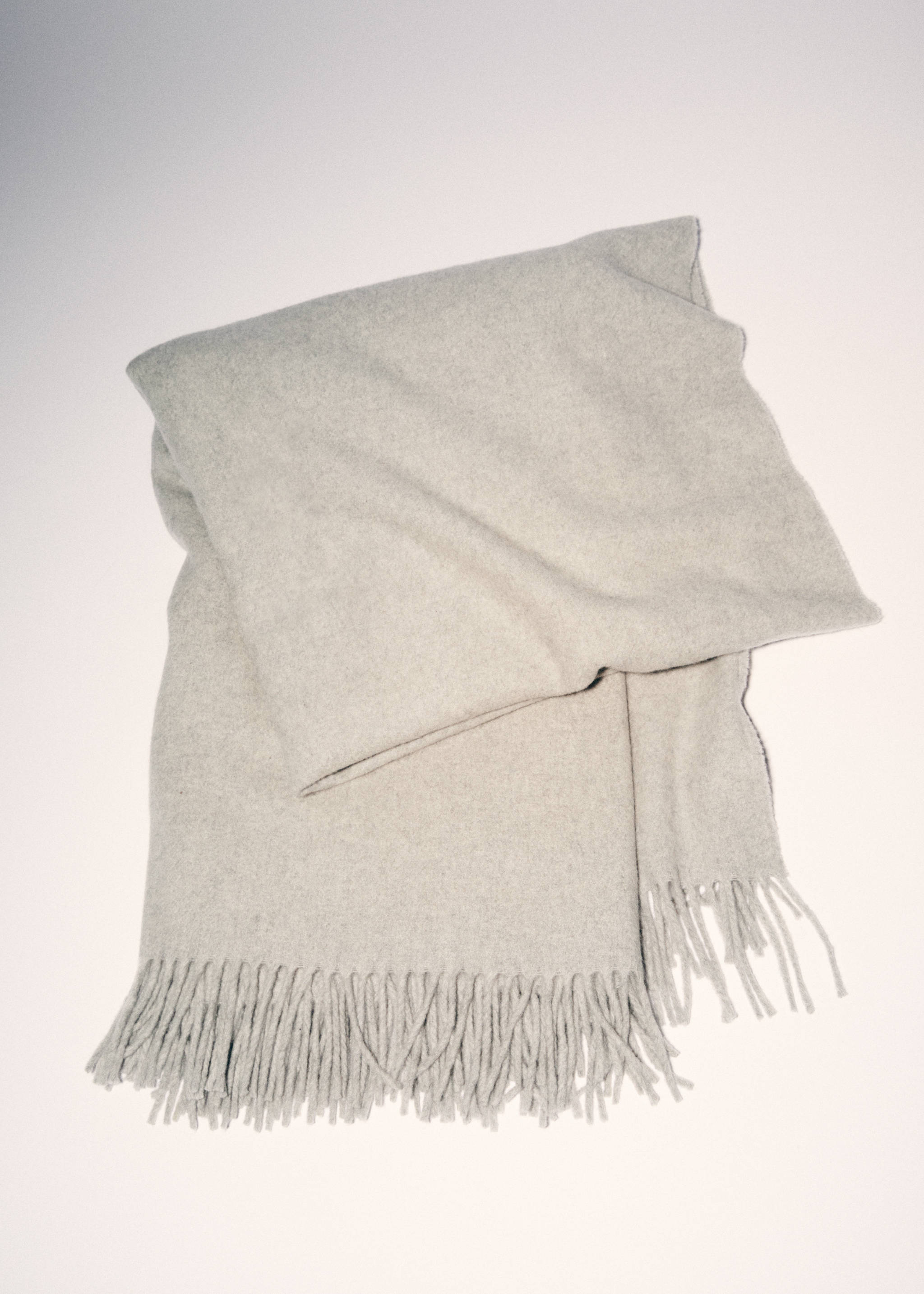 100% cashmere blanket - Details of the article 6