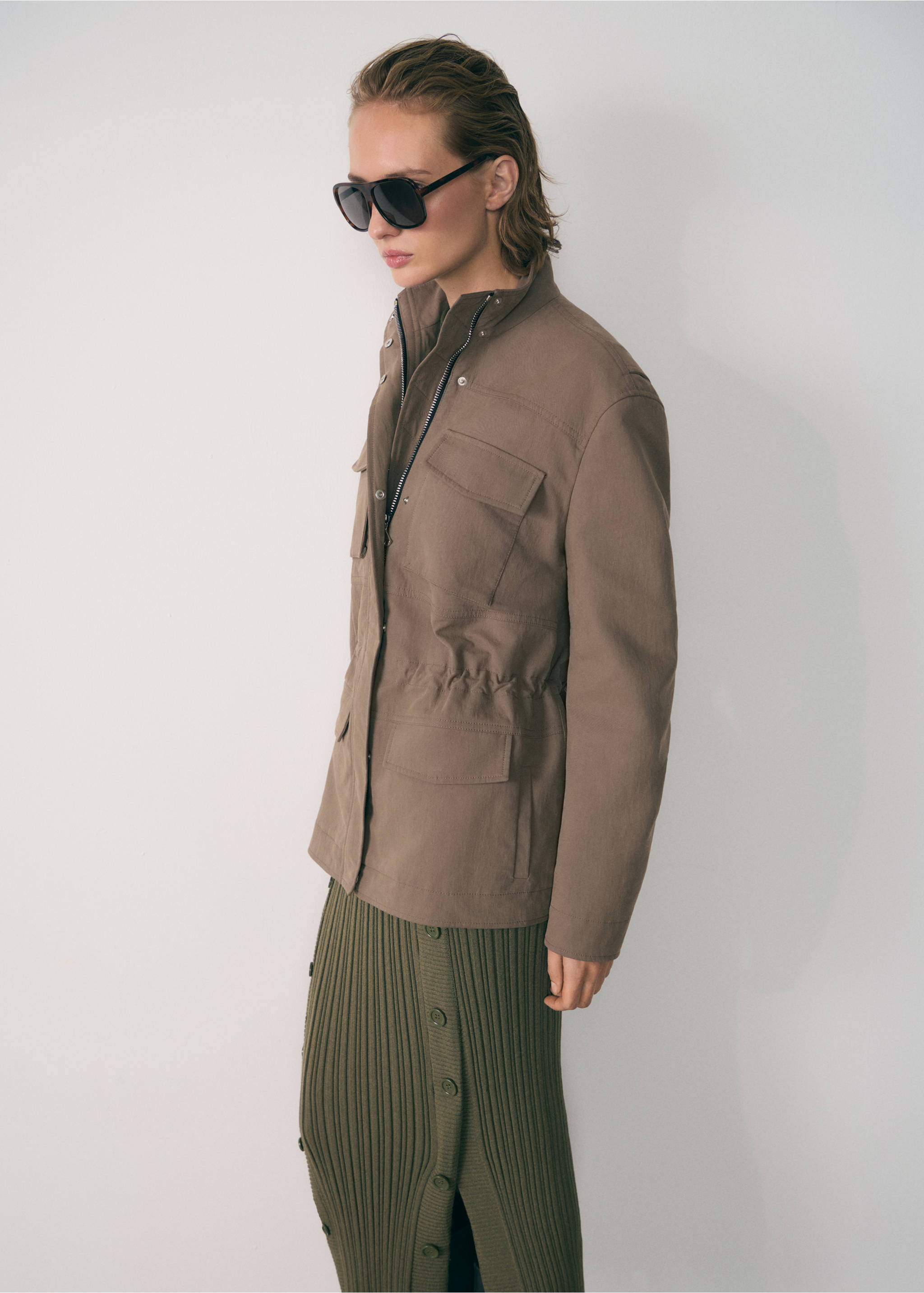 Turtleneck parka with pockets - Medium plane, Medium Brown. Ref: 77947938-00.
