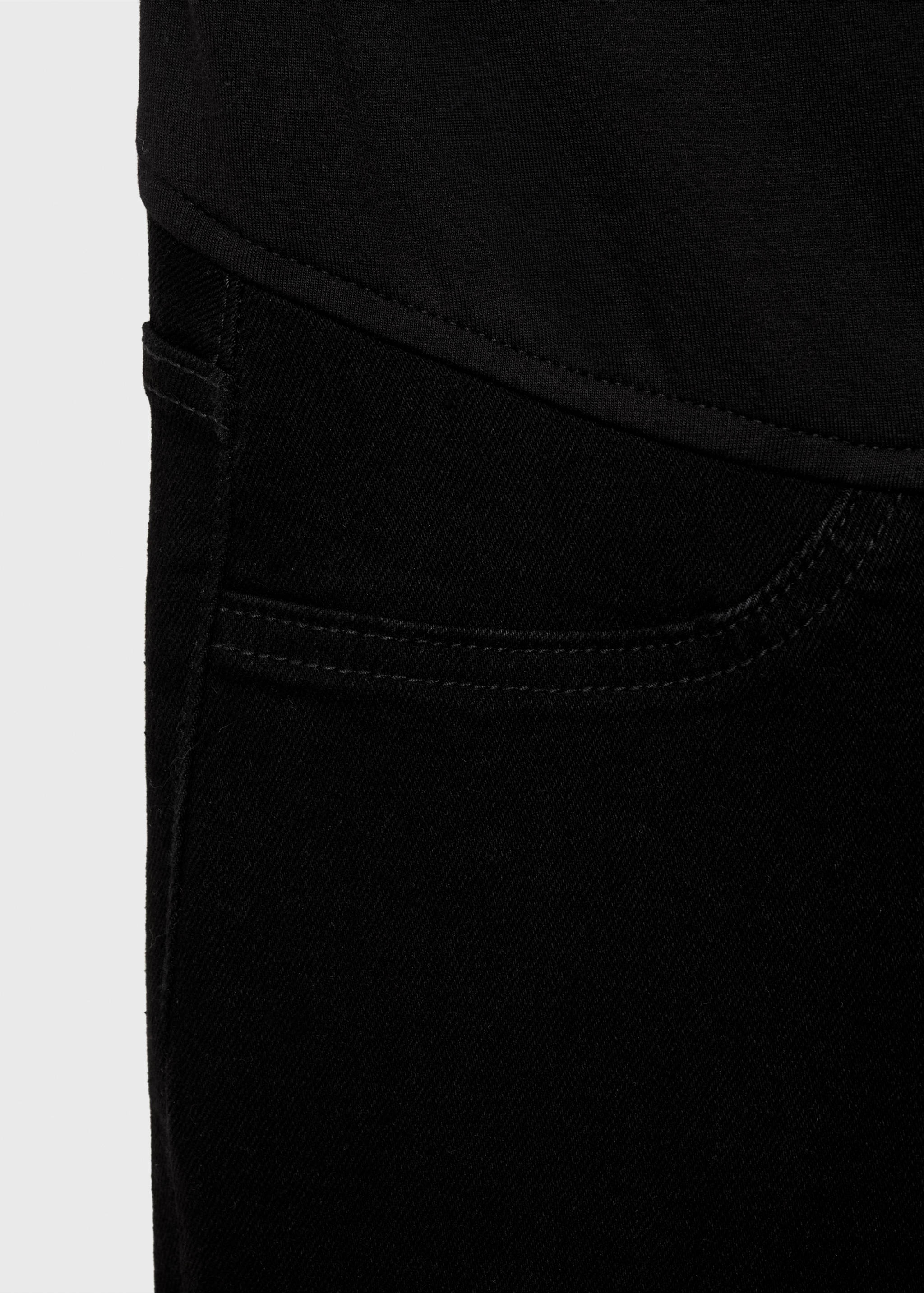 Jean de grossesse flare crop - Détail de l'article 0, Black denim. Ref: 87000217-00.