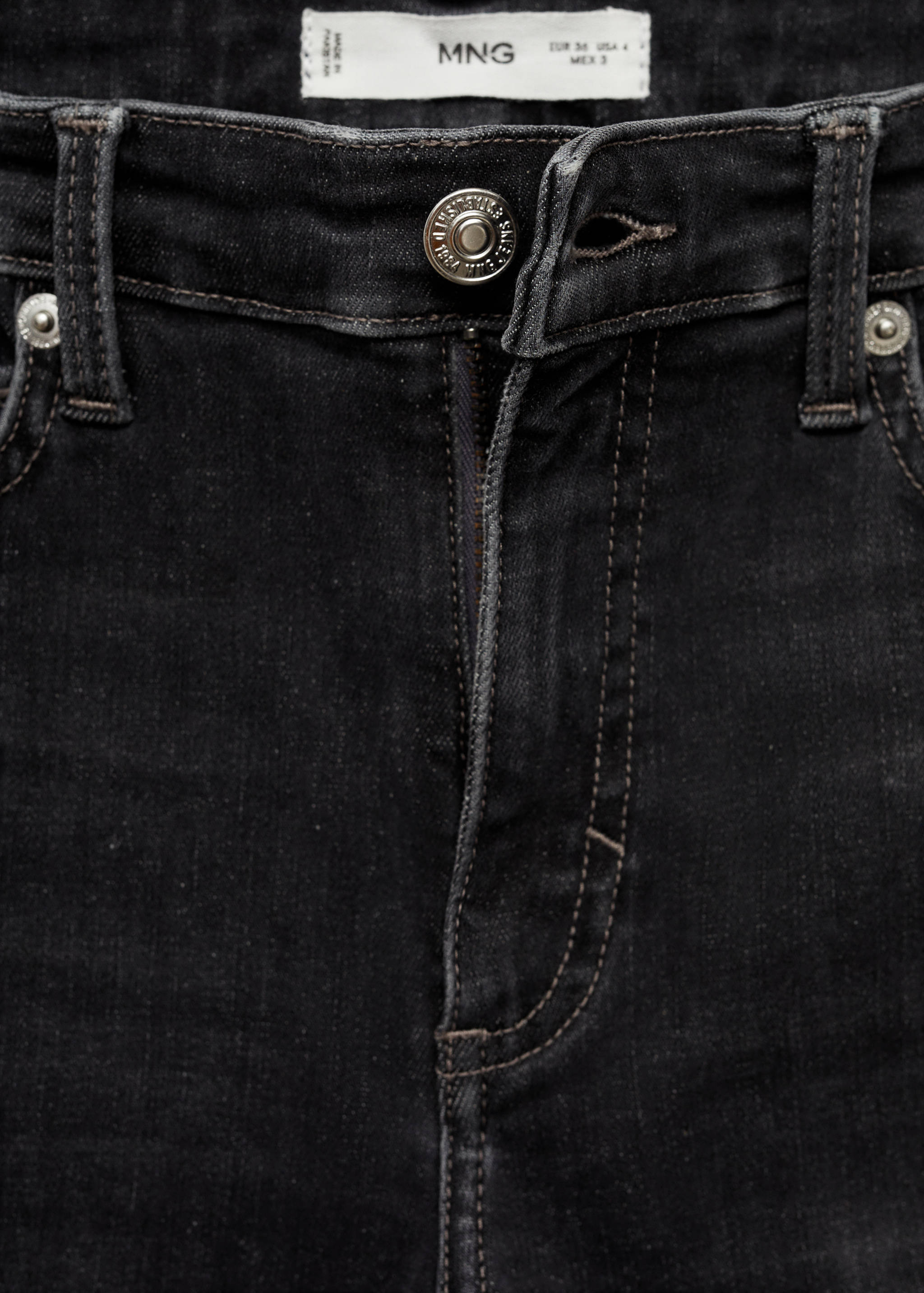 Mid-rise skinny jeans - Details of the article 8