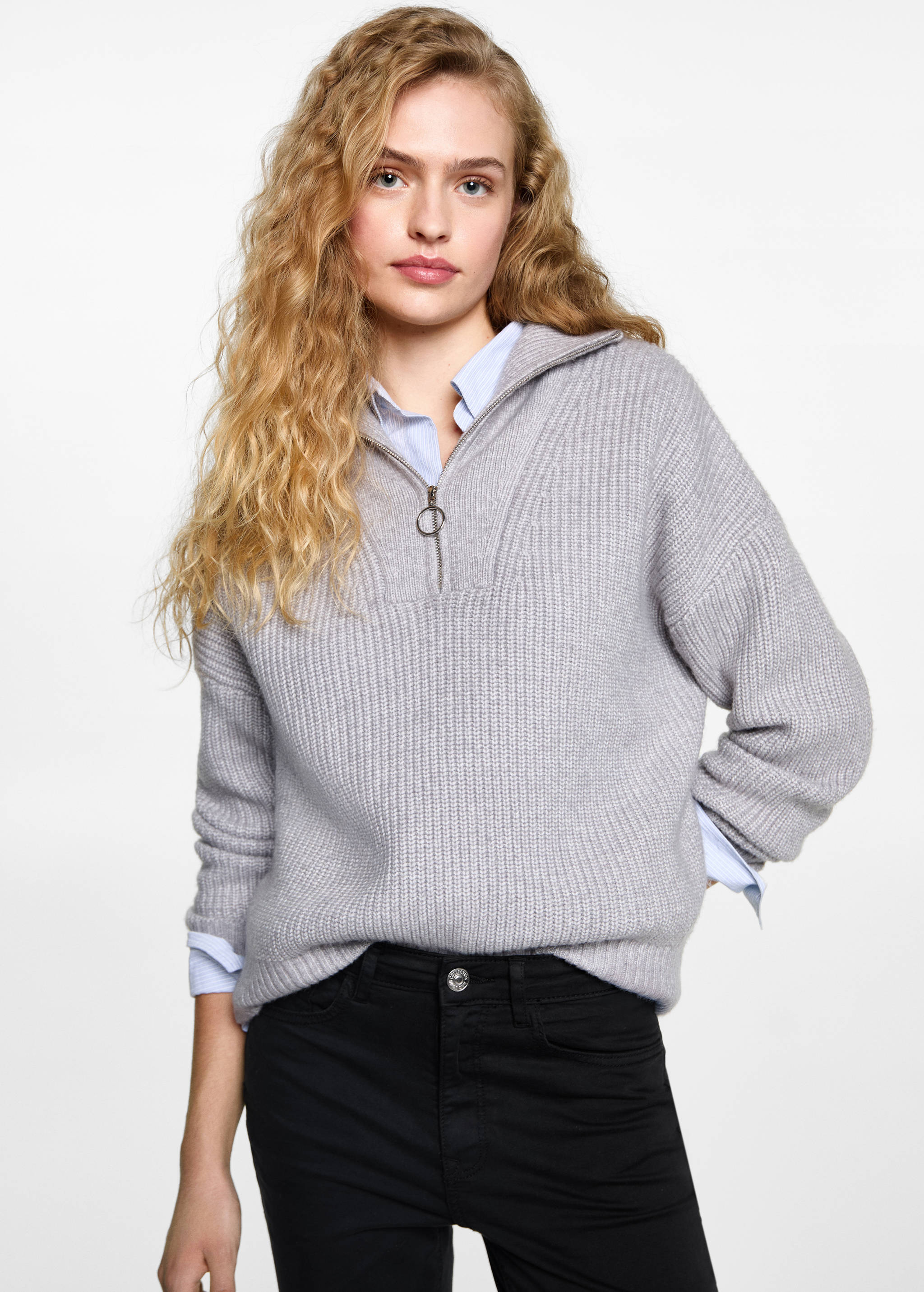 Utsvängda jeans - Bild av mittparti