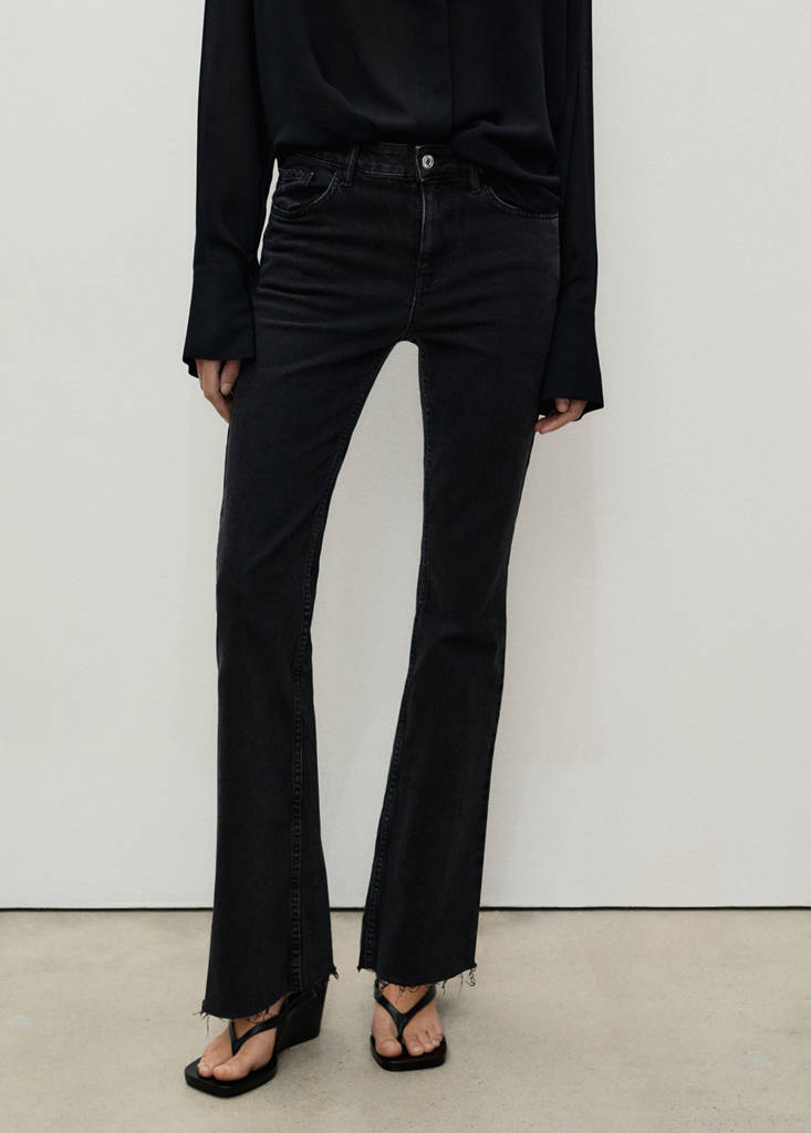 Fiona flared mid-rise jeans — Black denim