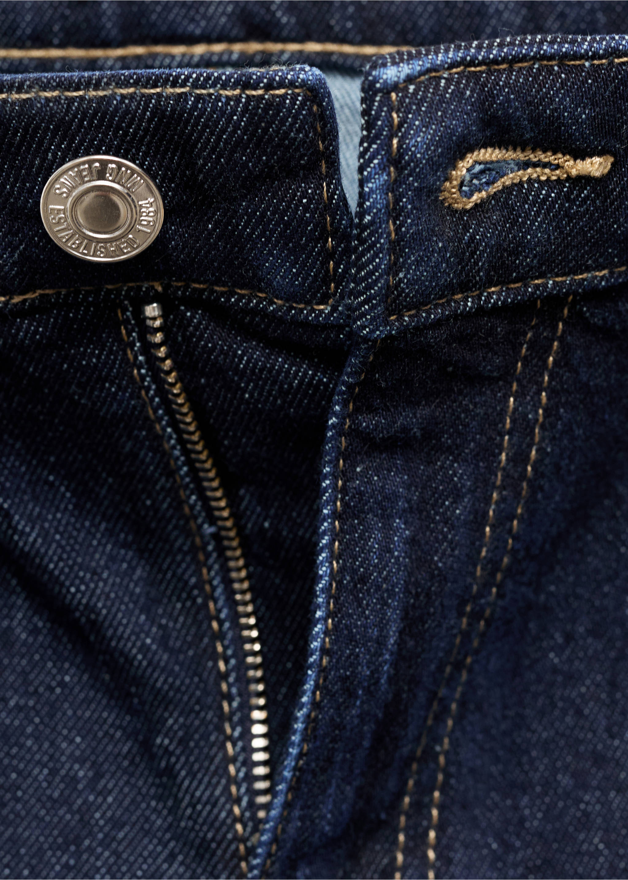 Newmom comfort high-rise jeans - Details of the article 8, Open Blue. Ref: 87000291-00.