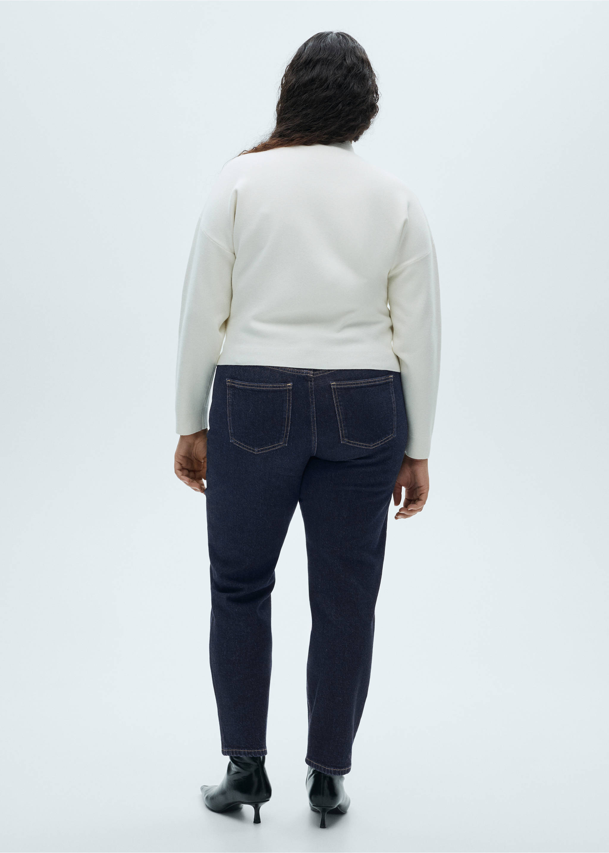 Newmom comfort high-rise jeans - Details of the article 4, Open Blue. Ref: 87000291-00.