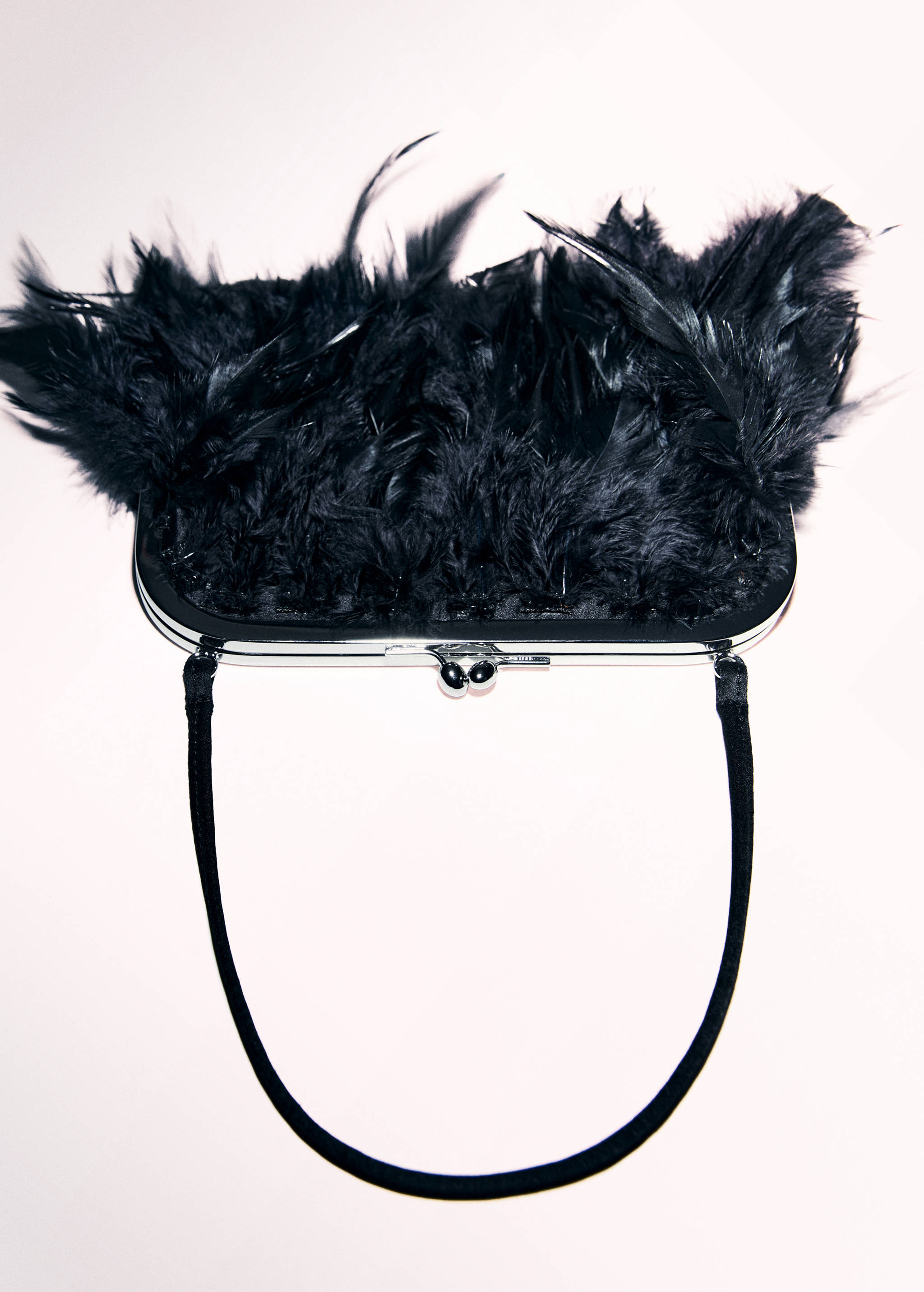 Short-handle feather bag - Details of the article 5