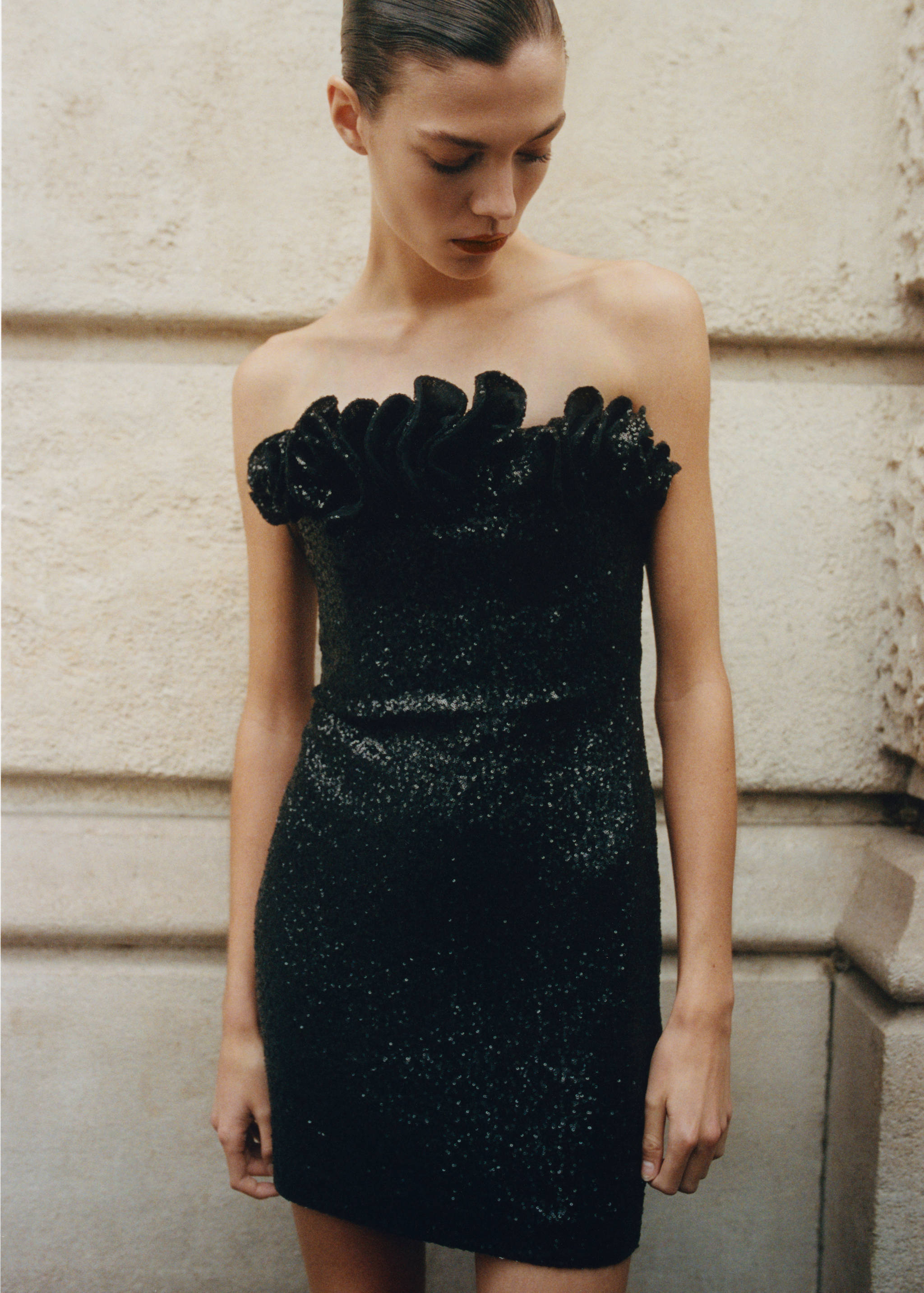 Sequin embellishment ruffle dress - Medium plane