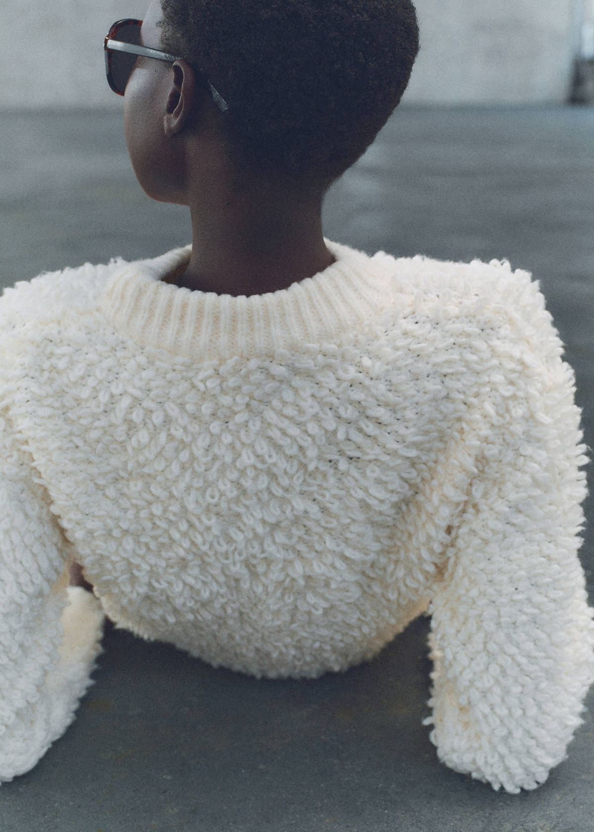 Round-neck bouclé sweater — Ecru