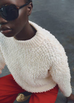 Round-neck bouclé sweater — Ecru 4