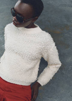 Round-neck bouclé sweater — Ecru 5