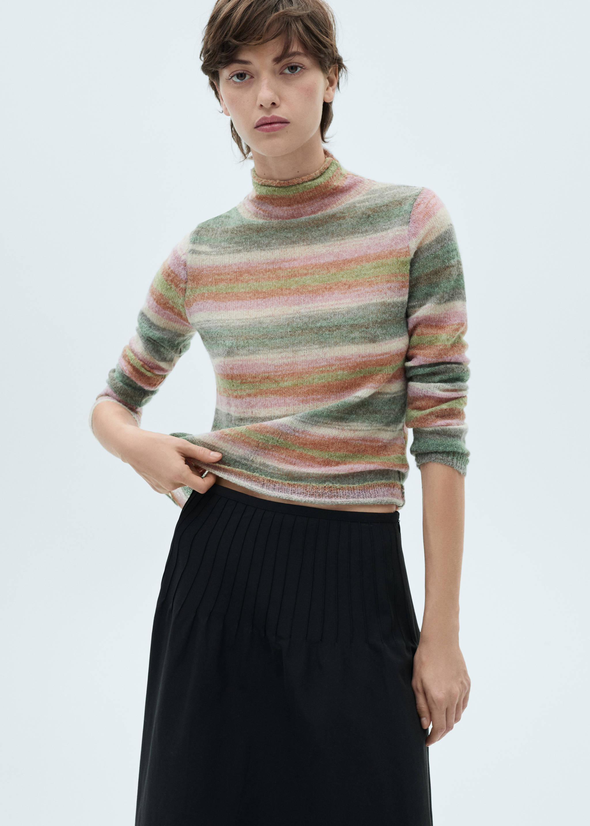 Stand-collar striped sweater - Medium plane