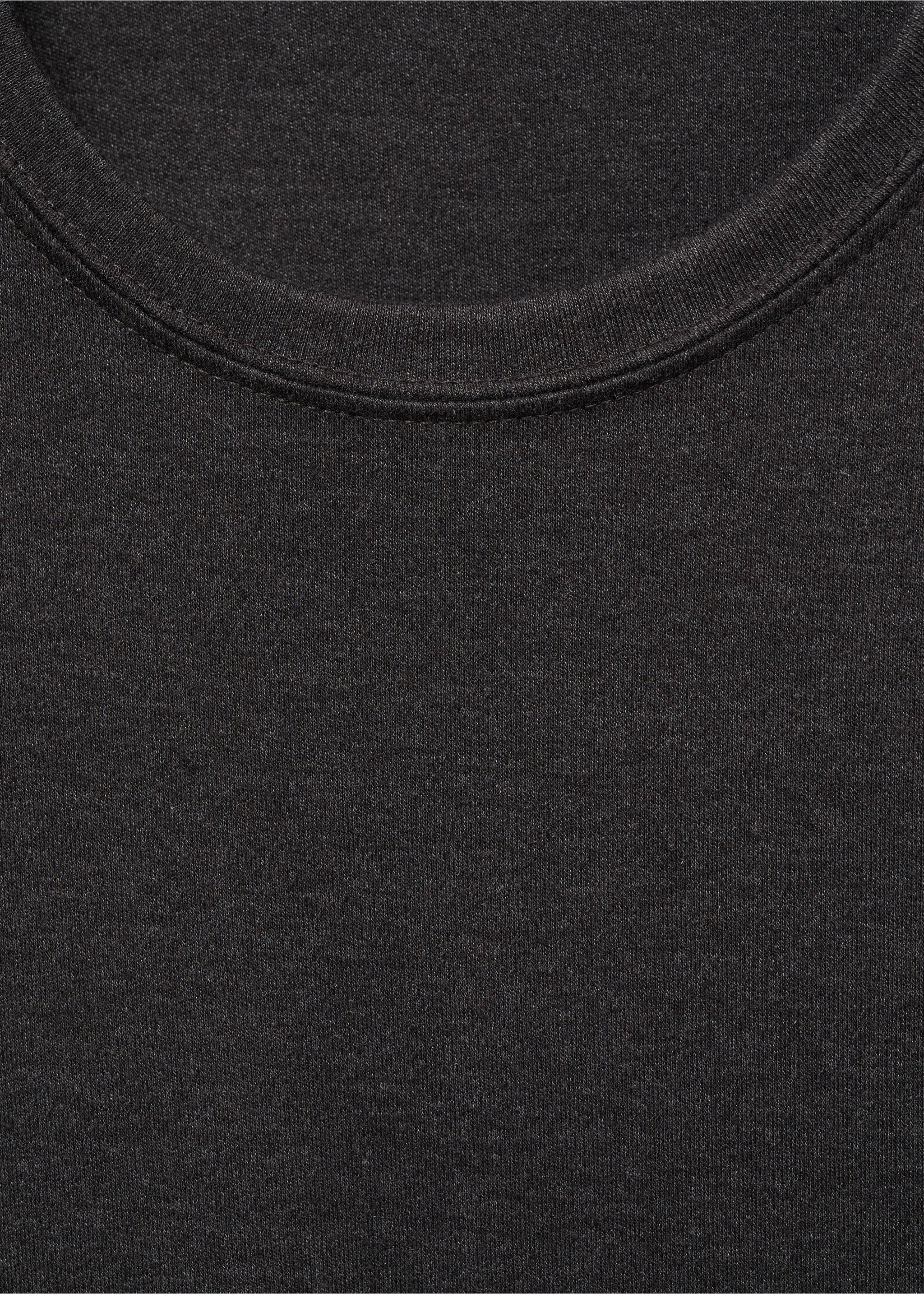 Thin round-neck t-shirt - Details of the article 8, Dark Heather Grey. Ref: 87000441-00.