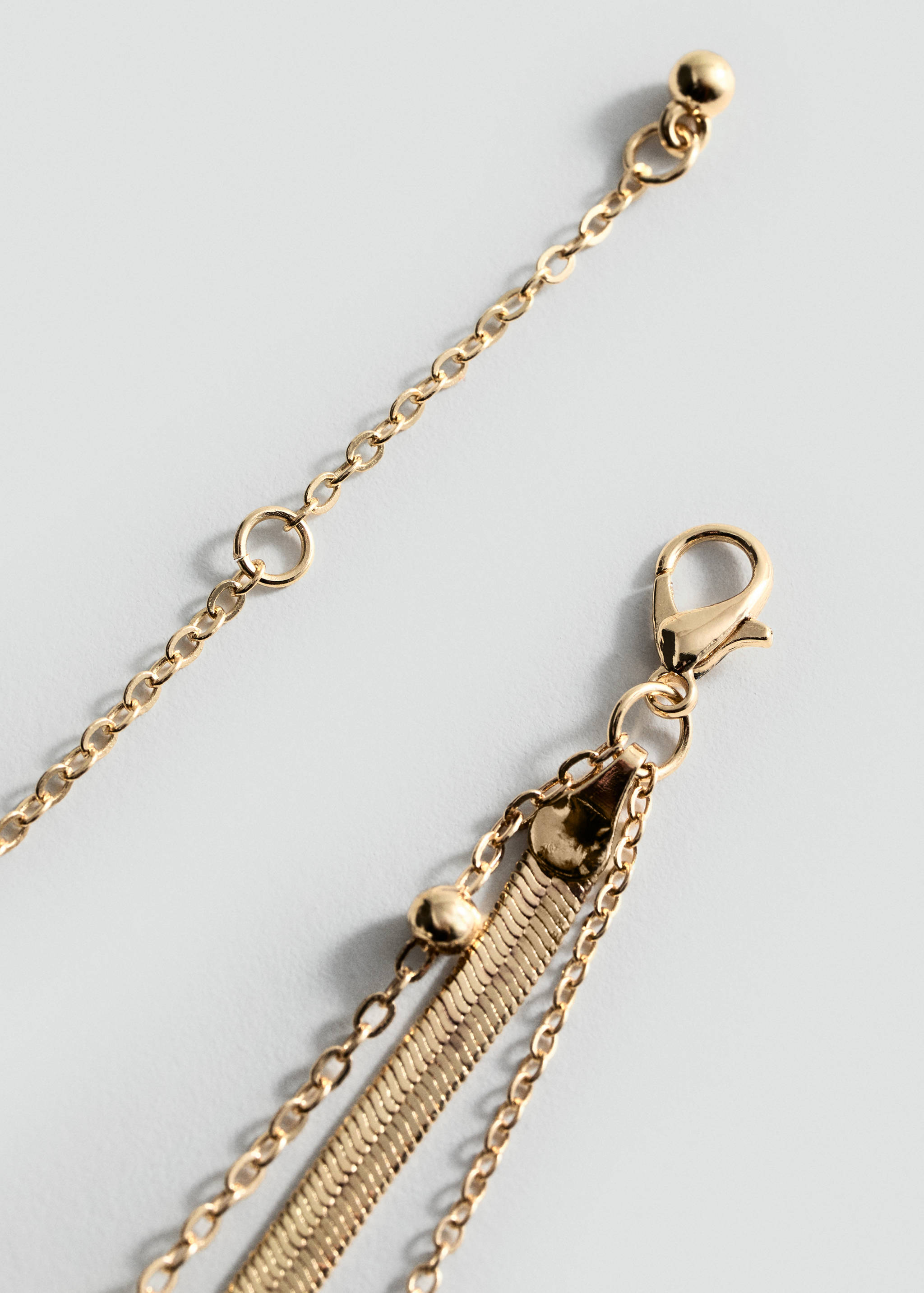 Long triple necklace - Details of the article 1
