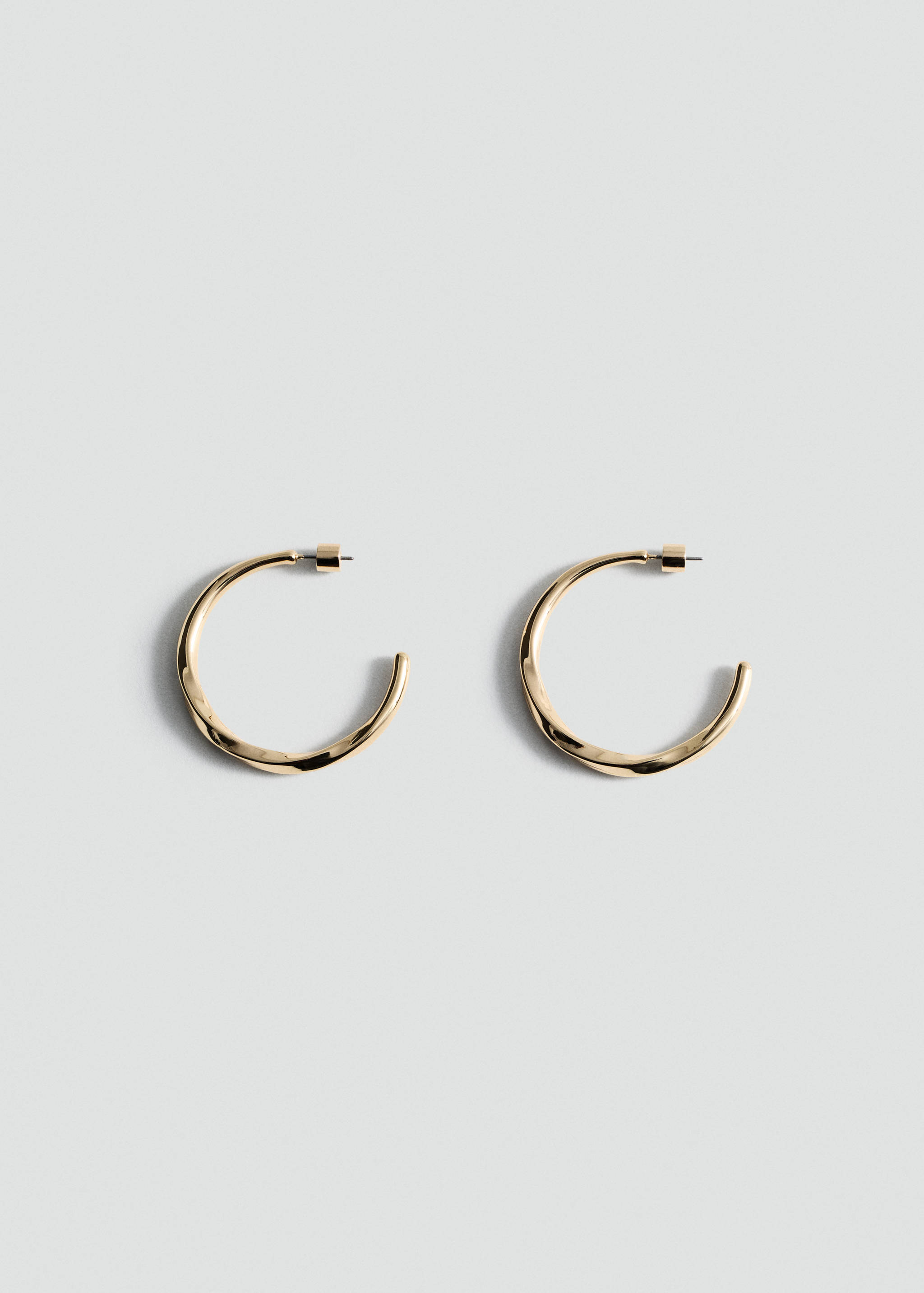 Twisted hoop earrings - Article without model