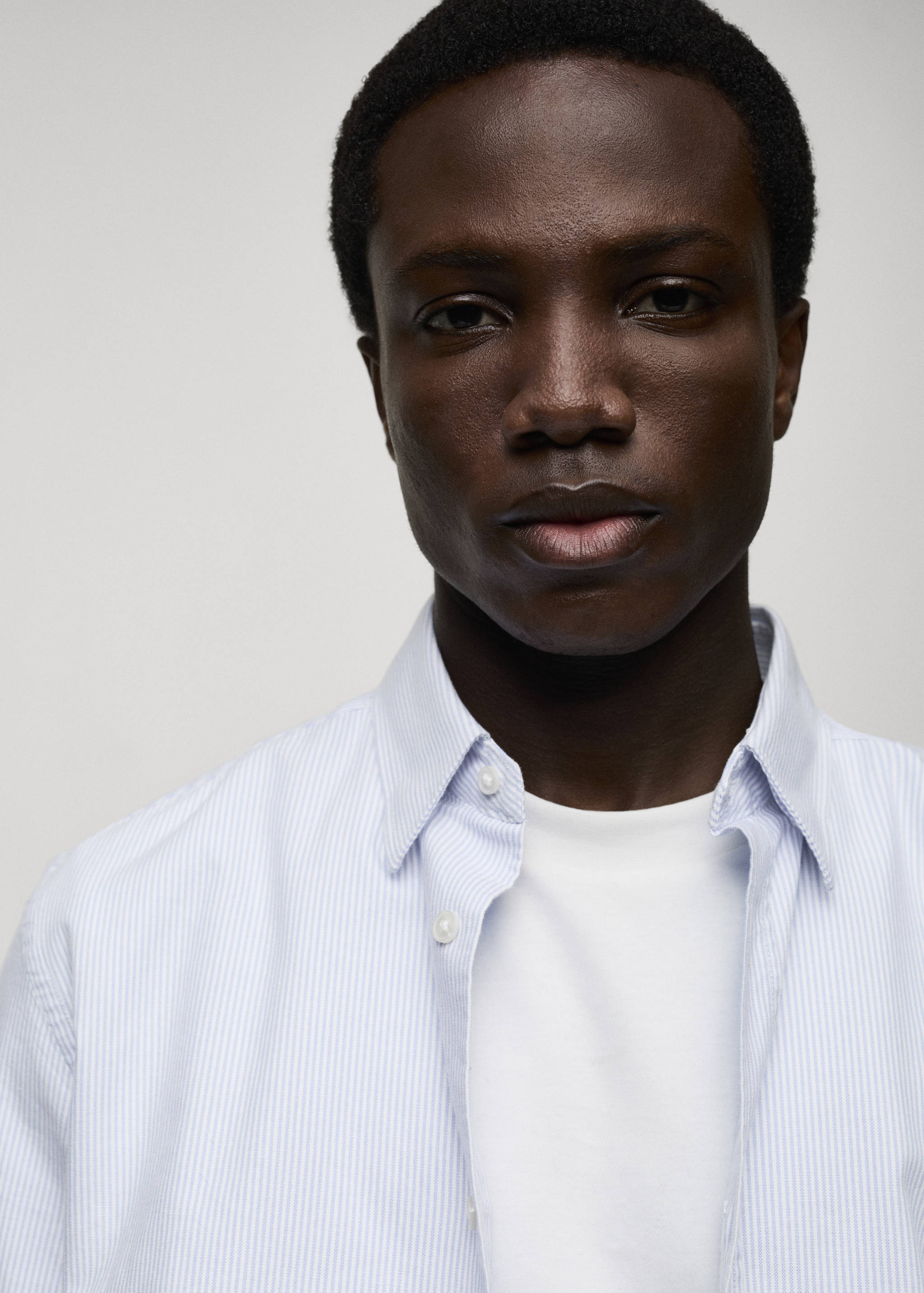 100% cotton striped shirt - Details of the article 1