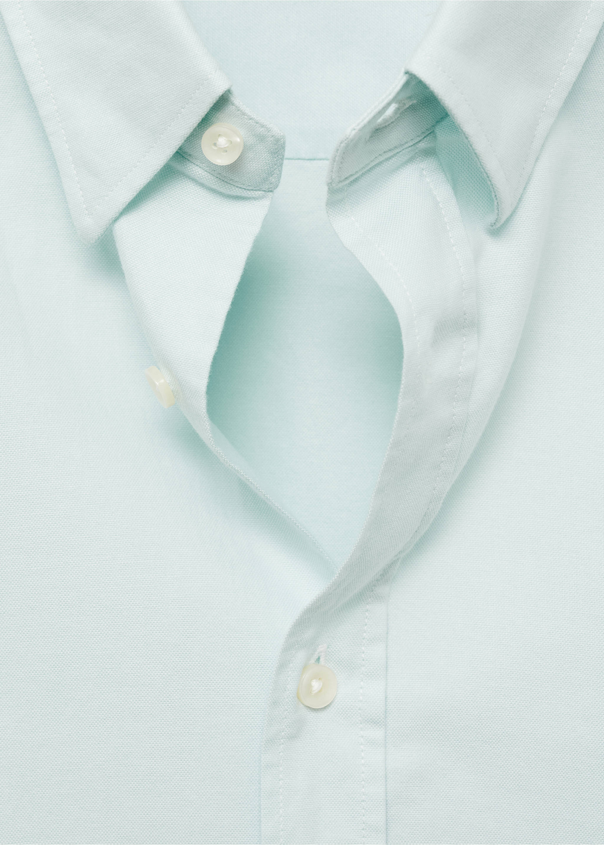 100% cotton Oxford shirt - Details of the article 8, Pastel Green. Ref: 87000605-00.