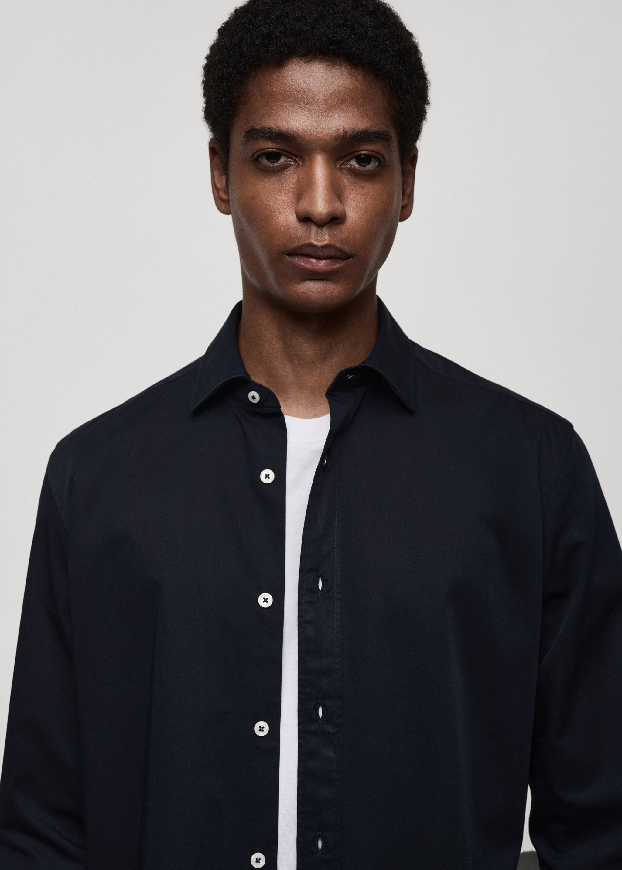 100% cotton regular fit shirt - Details of the article 1