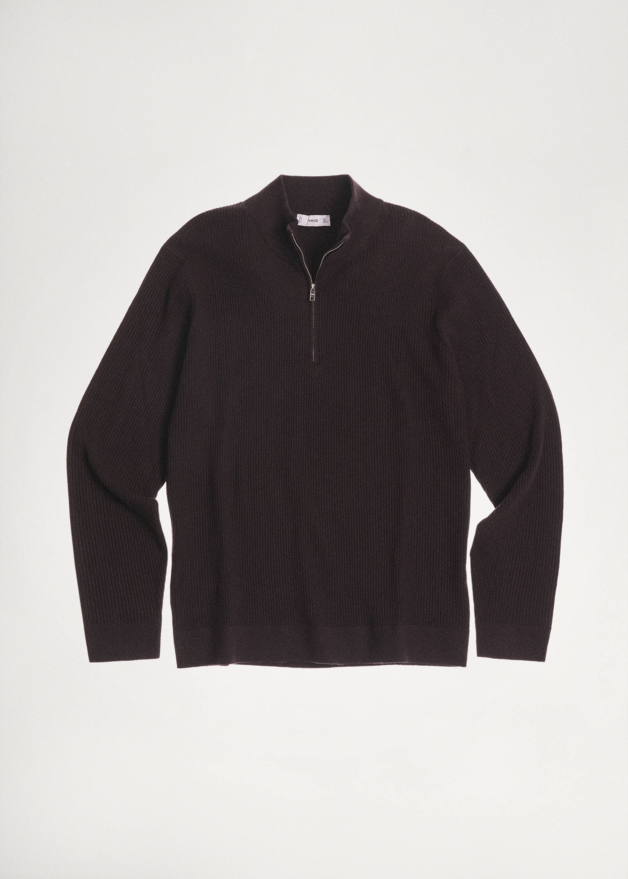 Ribbed sweater with zip neck - Details of the article 5