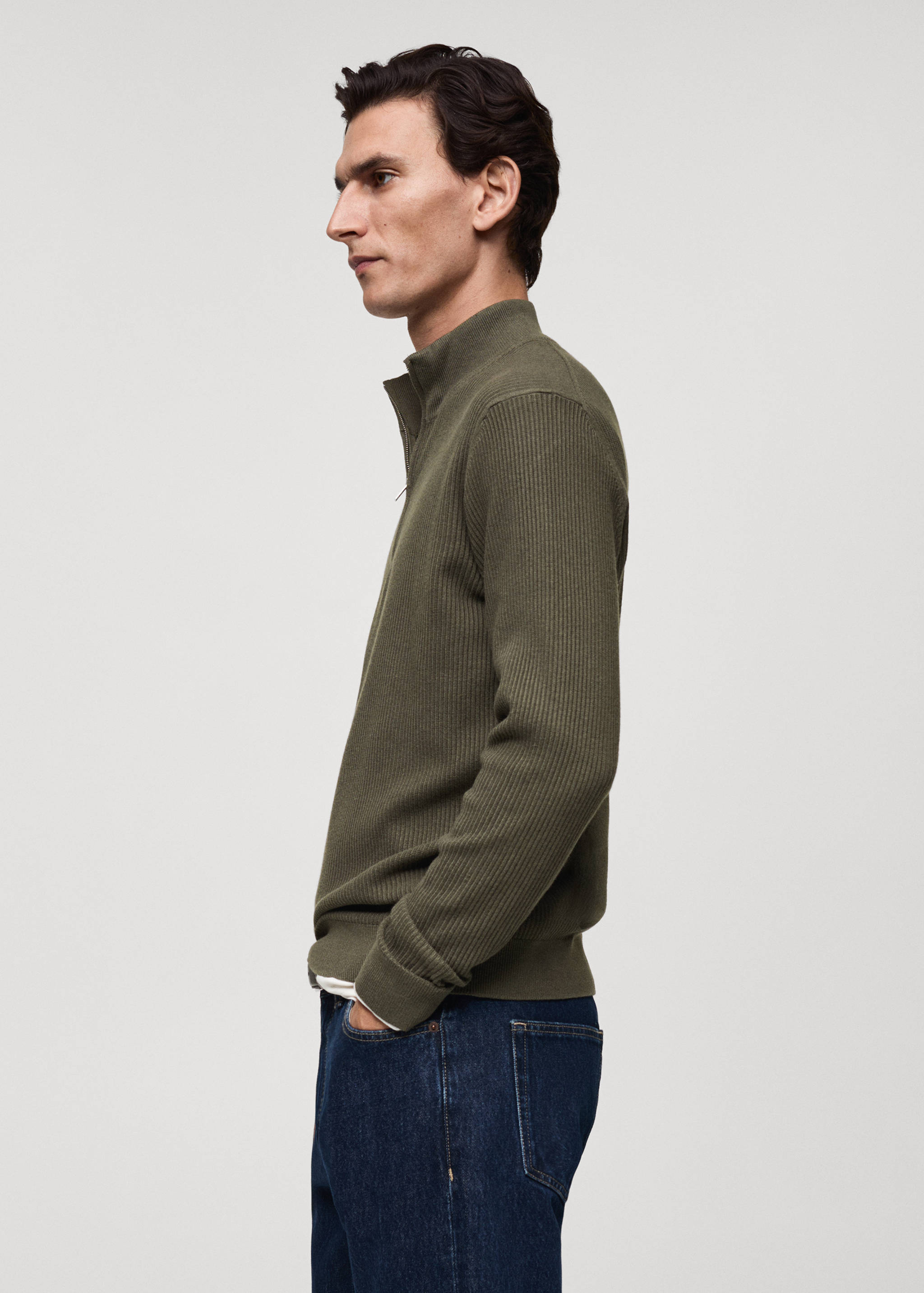 Ribbed sweater with zip neck - Details of the article 2