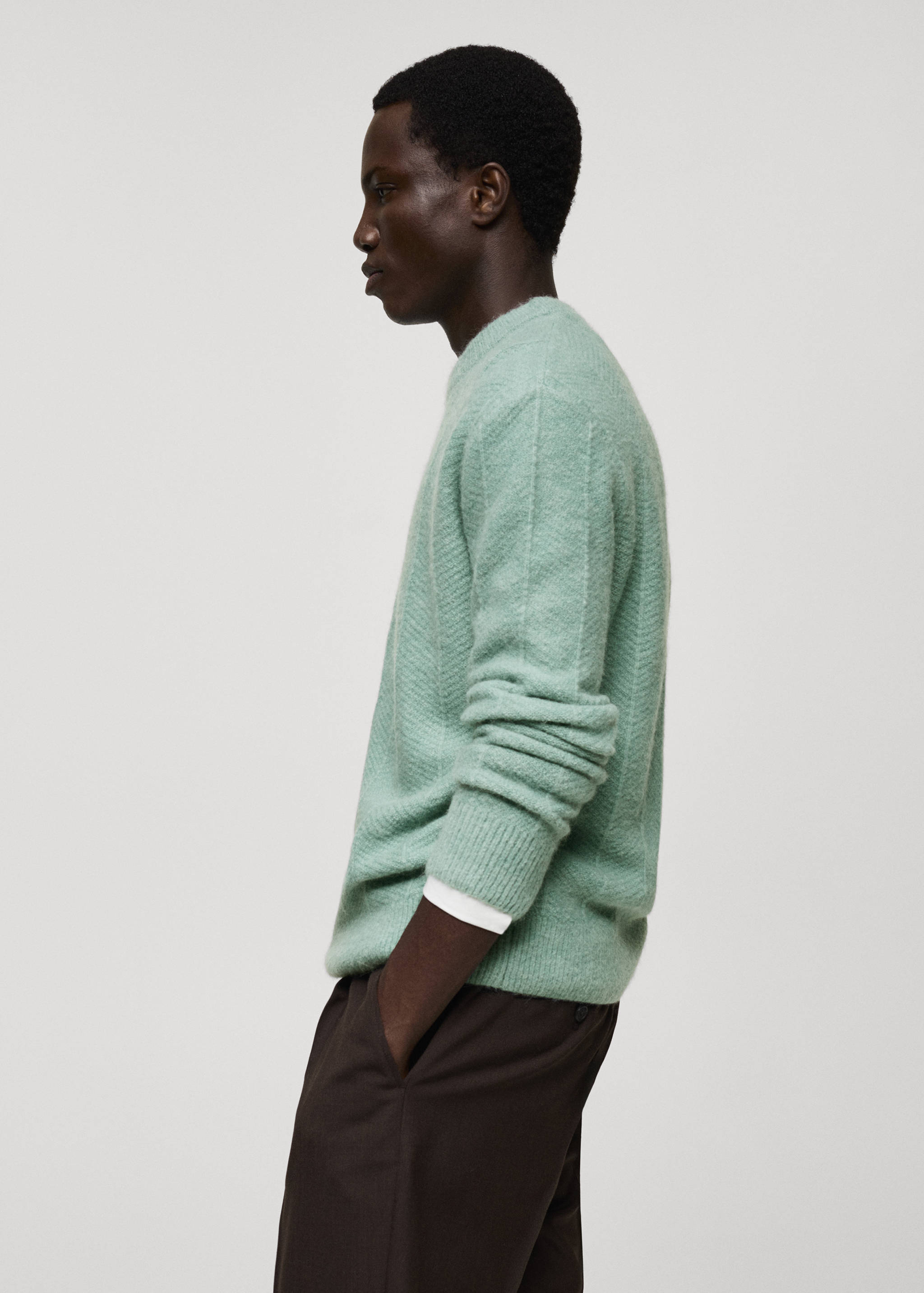 Structured knitted sweater - Details of the article 2