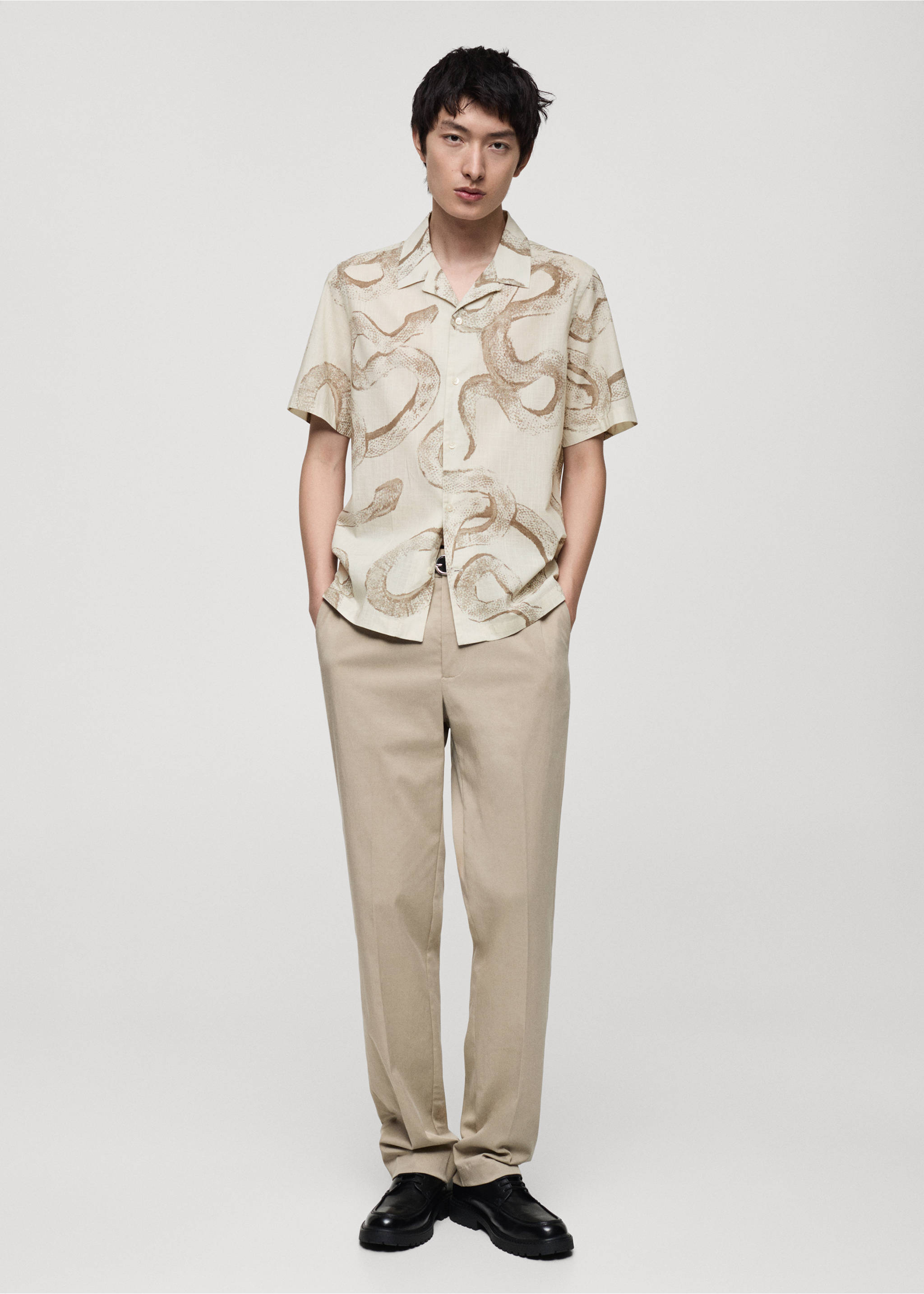 100% cotton regular-fit printed shirt - Details of the article 4, White. Ref: 87000624-00.
