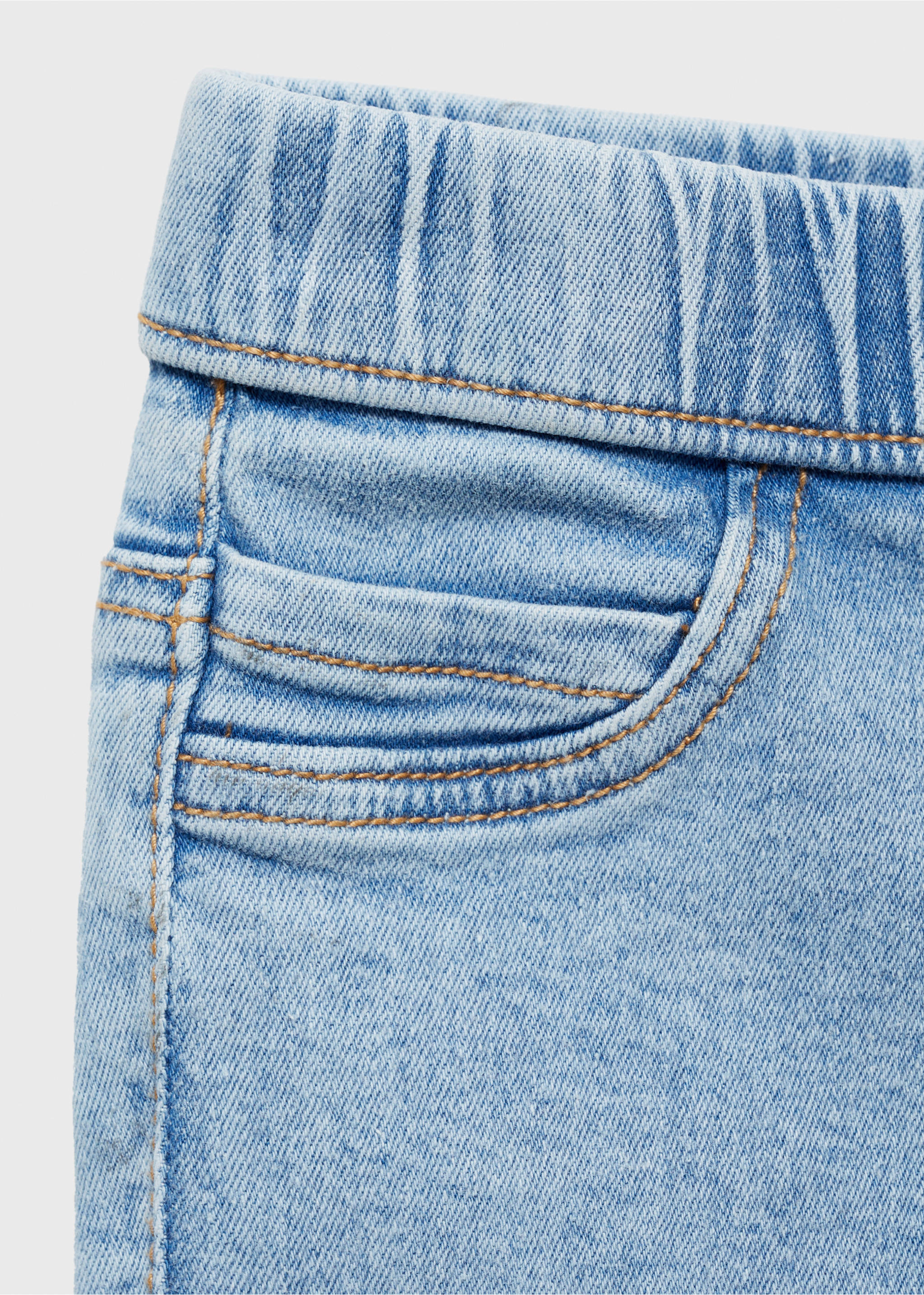 Jean taille élastique - Détail de l'article 0, Bleu clair. Ref: 87000627-00.
