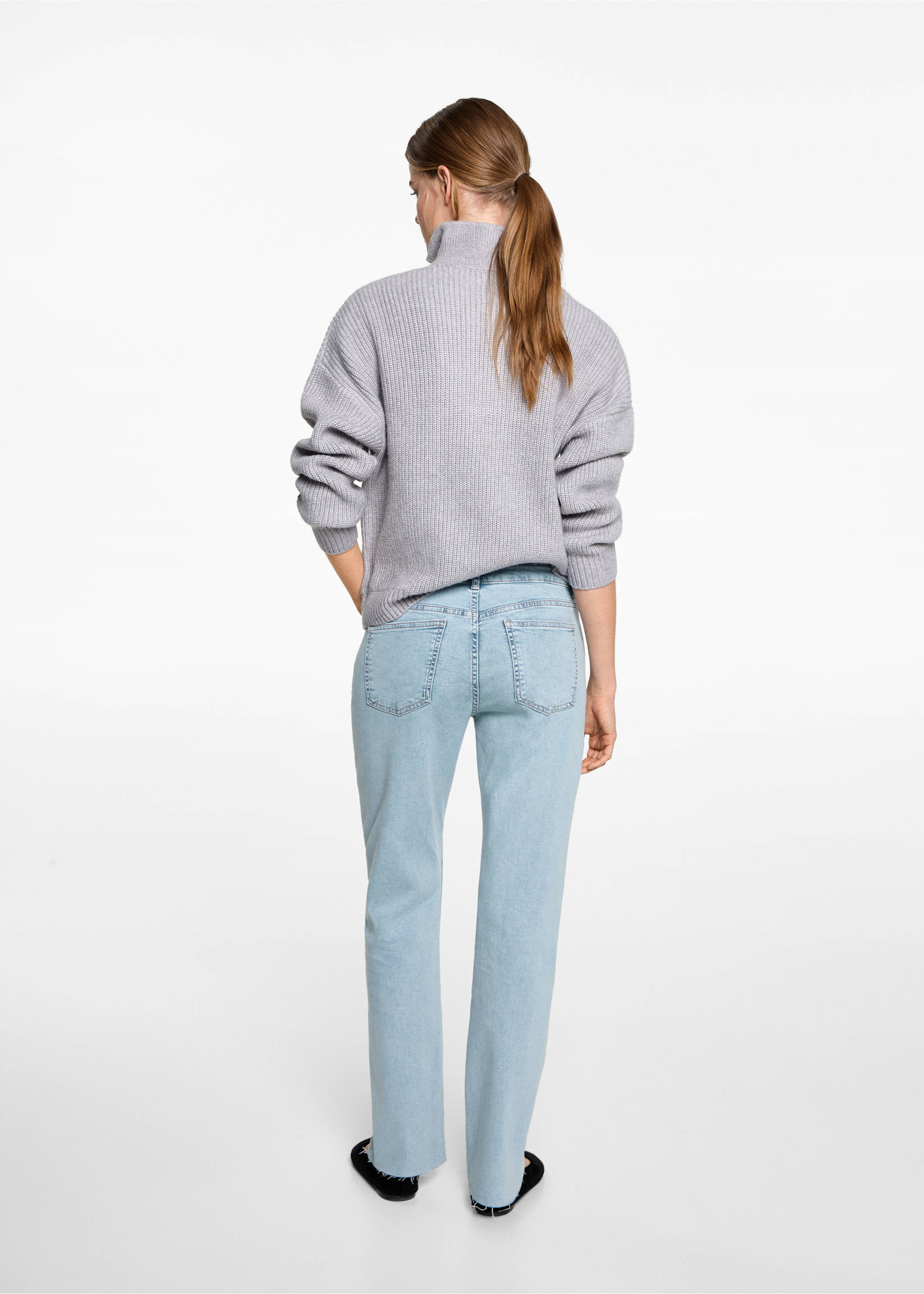 Jeans straight fit - Reverso del artículo, Azul claro. Ref: 87001064-00.