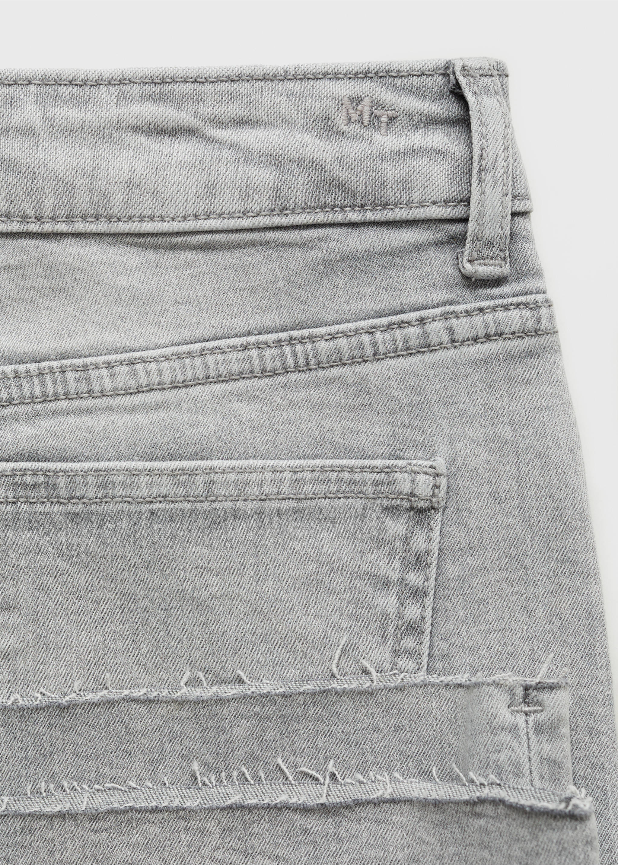 Straight jeans - Details of the article 0, Denim Grey. Ref: 87001066-00.