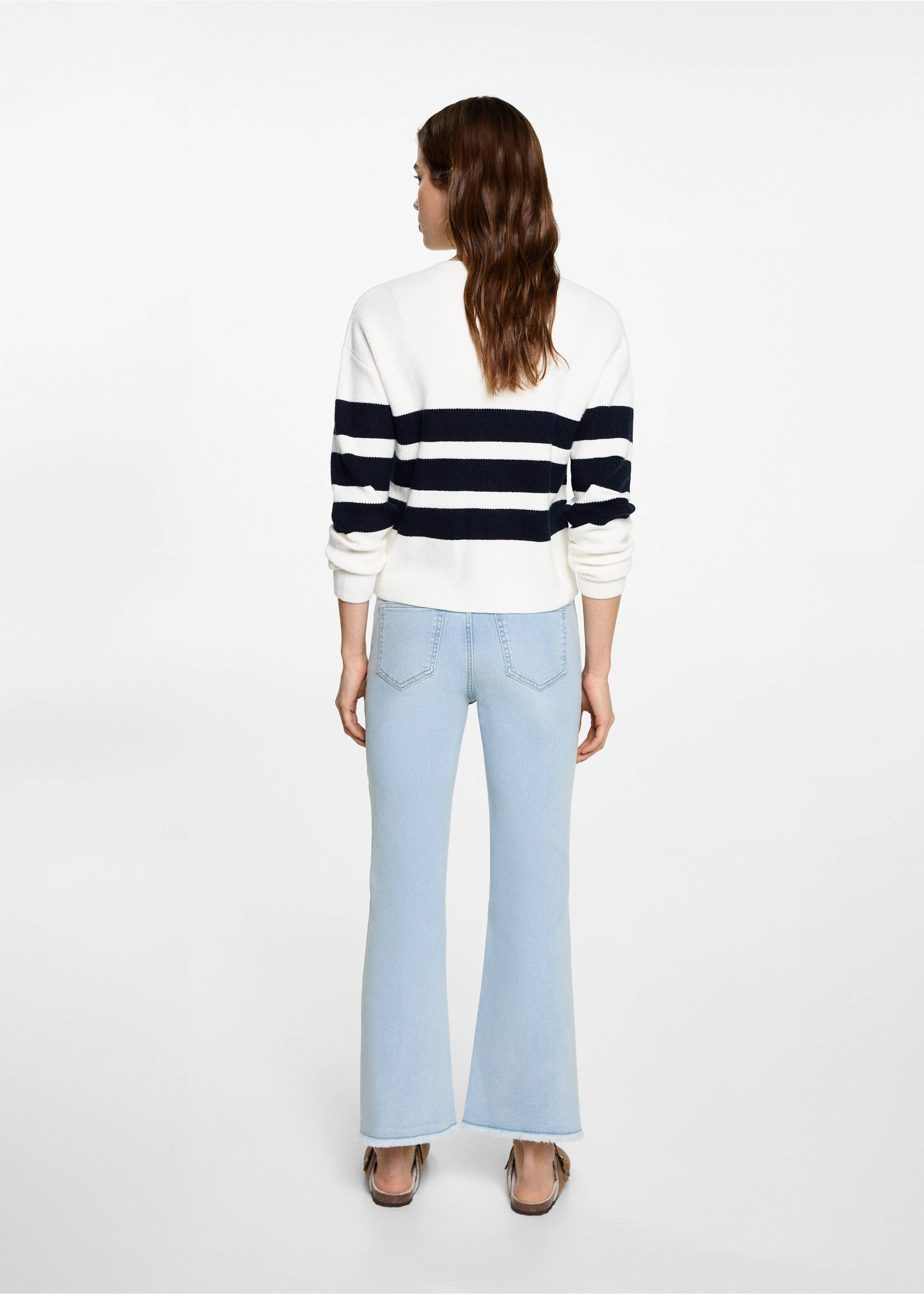 Jeans flare crop - Reverso del artículo, Azul claro. Ref: 87001069-00.
