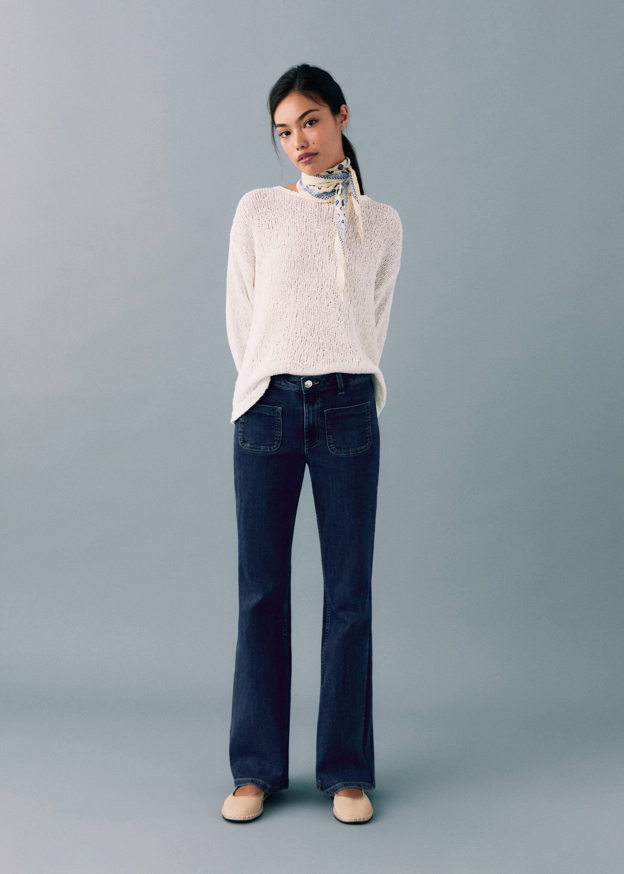 Flared jeans with pocket - General plane