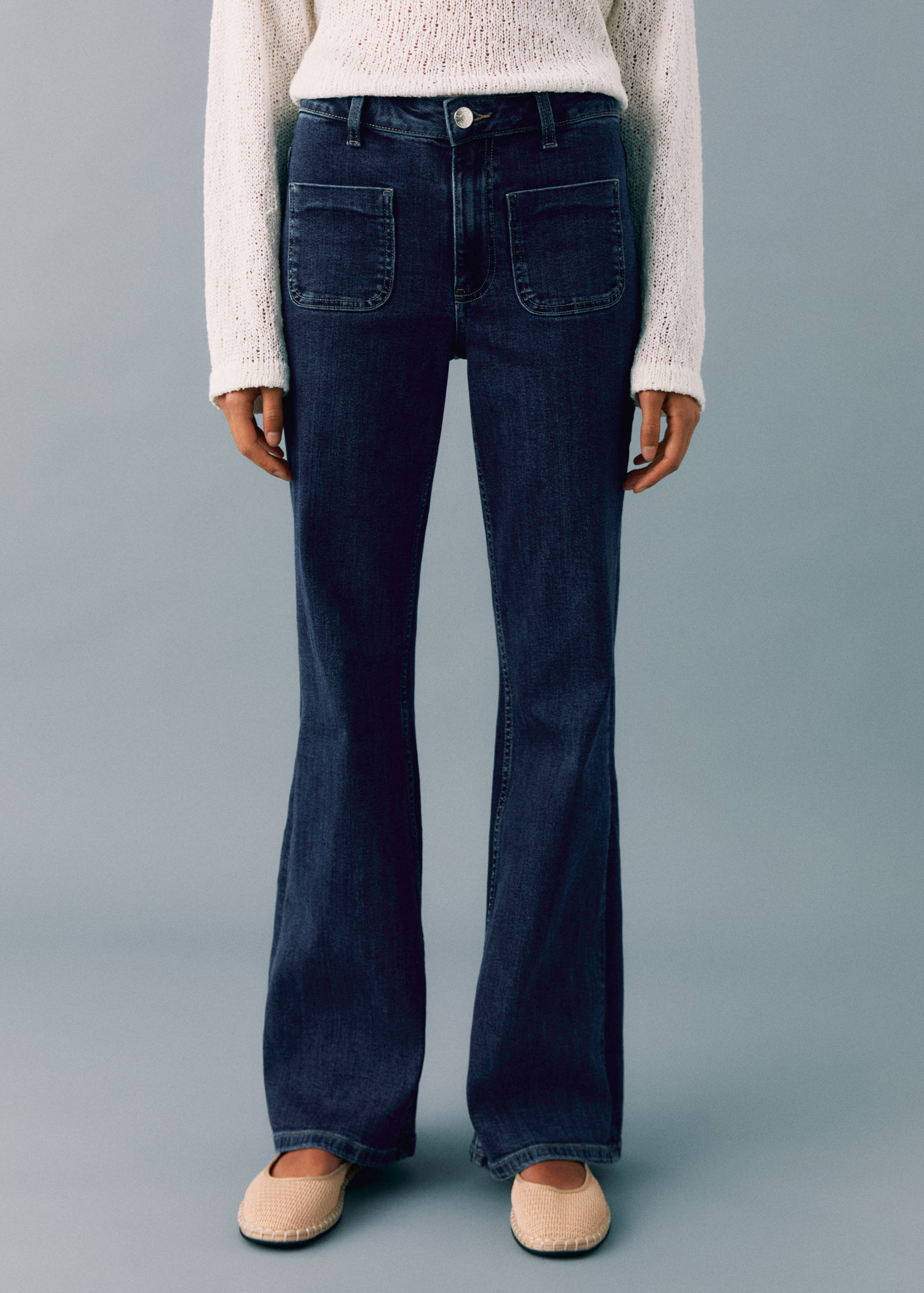Flared jeans with pocket - Details of the article 6