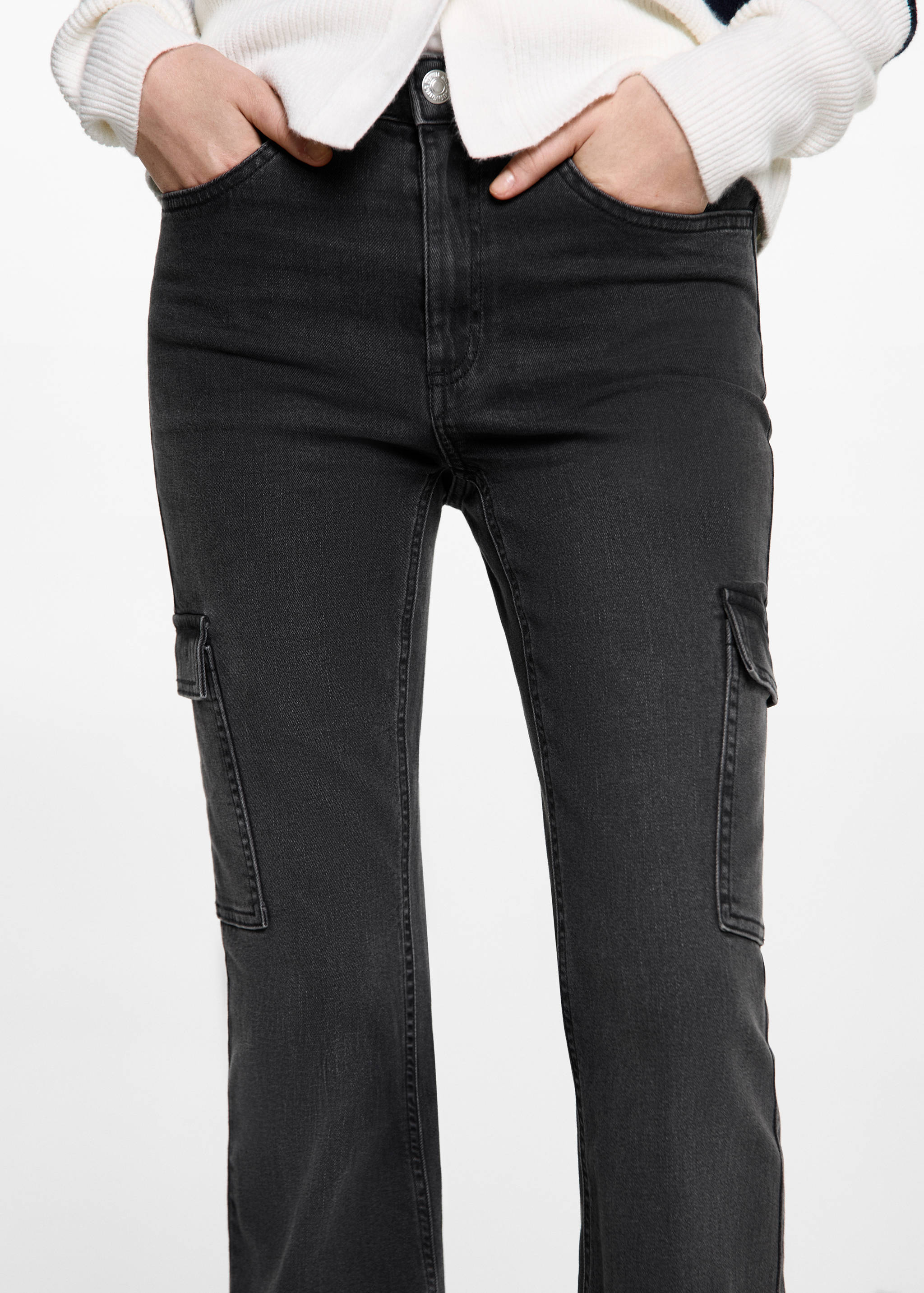 Flared cargo jeans - Medium plane